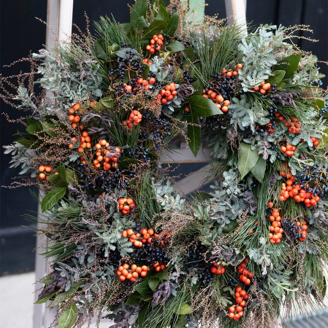 Orange-Berries-Christmas-Wreath-2.jpg