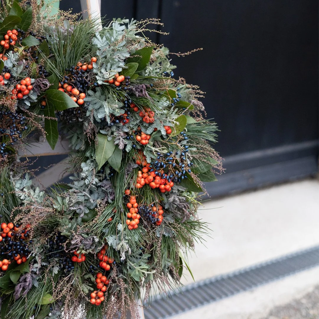 Orange-Berries-Christmas-Wreath-3.jpg