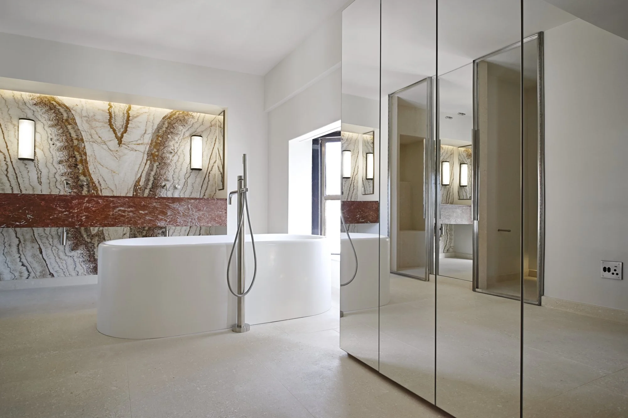 Architectural & Interior photography by Tremayne Ward-Smith.