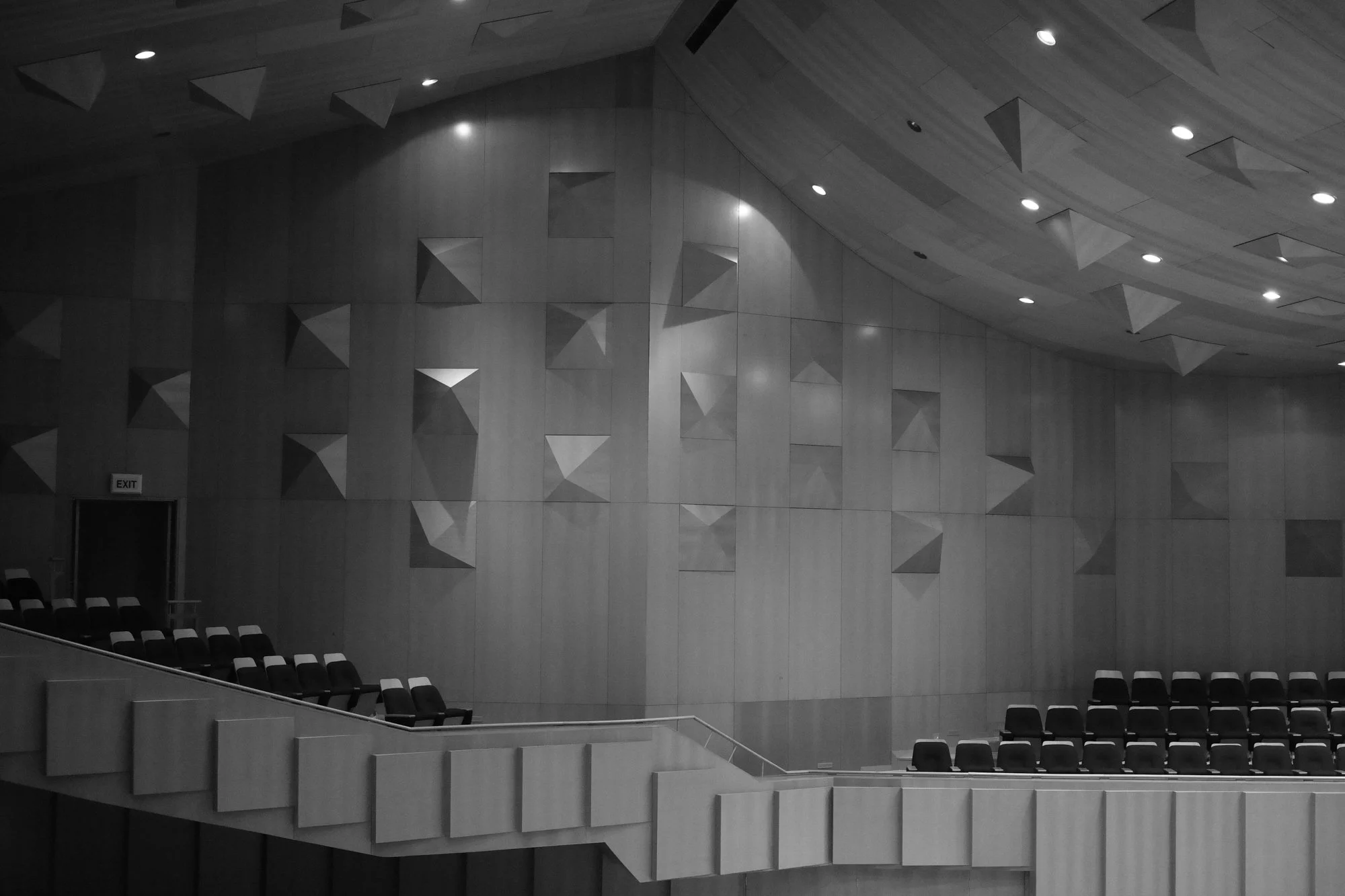 Architectural & Interior photography by Tremayne Ward-Smith.