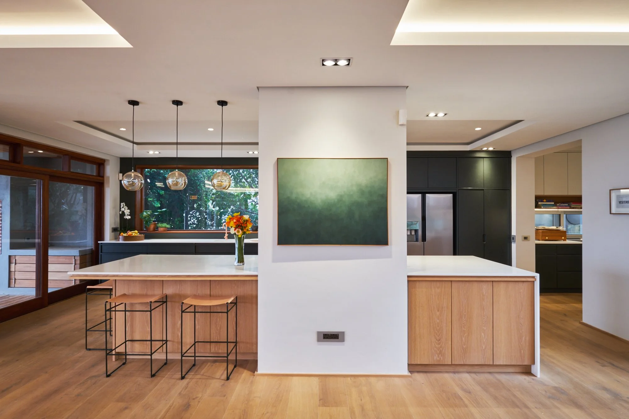 Architectural & Interior photography by Tremayne Ward-Smith.