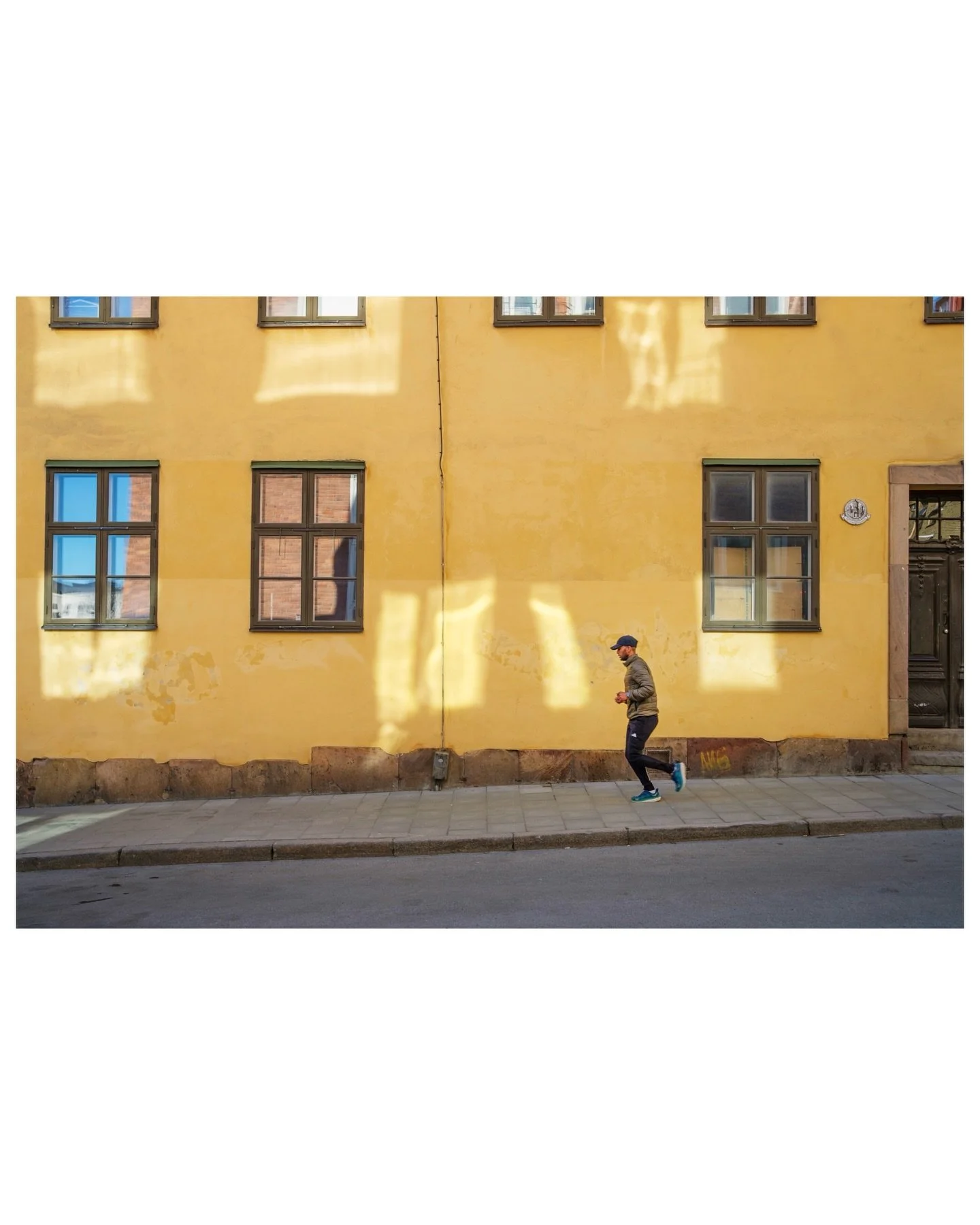 Nionde april.
.
.
#fujifilmglobal 
#fujifilmnordic 
#thisaintartschool 
#woofermagazine