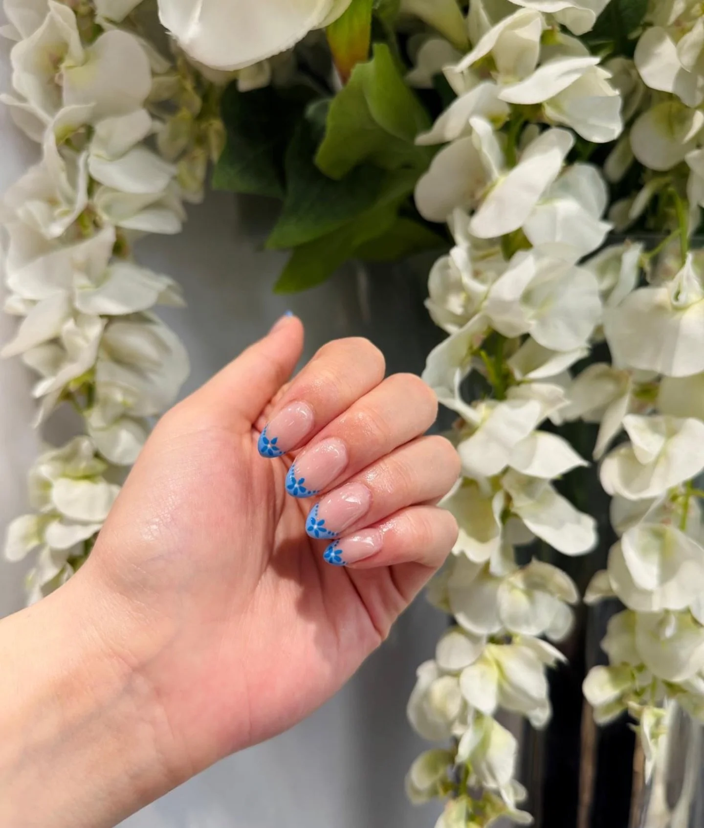 Winter Flower🌨️⛸️🤍
Beautiful nails created by Ellie🫧 Save this post for your next appointment!
How cute are these!! ✨ Book today!