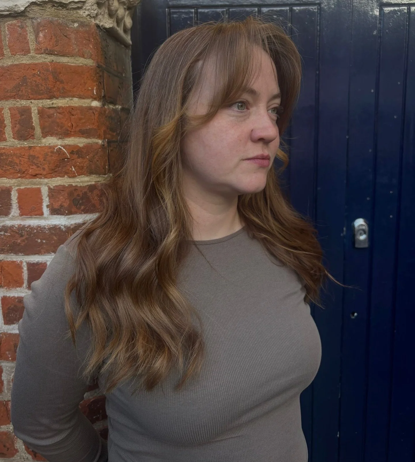 Are you ready to elevate your hair game? 💇&zwj;♀️ Just check out this stunning layered cut with a subtle fringe created by yours truly, Liv! 💖✨

Layers add movement, texture, and oh-so-much personality to your locks, while a delicate fringe gives t