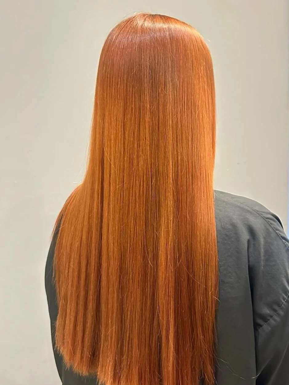 🧡 Model Days 🧡

Our trainees are learning new techniques and sharpening their skills✂️ and they need models to make it happen✨ Contact the salon now or apply via our website. 

Coloured and styled by our Trainee Jess.

#hairmodels #haringtonsmarlow