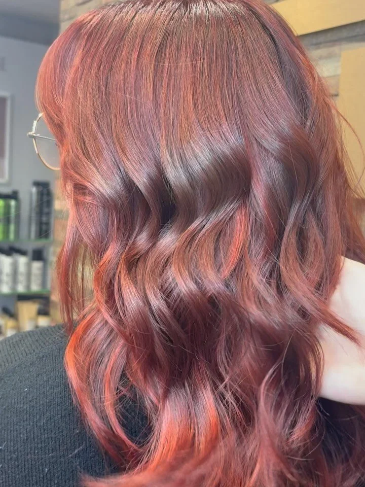 When the shine hits just right ✨🔥 
Coloured &amp; Styled by: @hairbyzoe.erin #colour #beachwaves #styled #hairsalon #trending