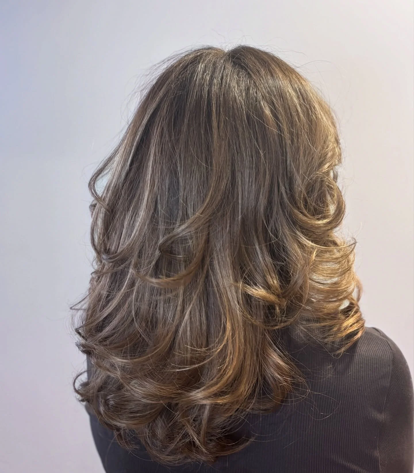 Nothing beats that fresh blow-dry feeling 🫧 

Styled by Kai @trew.cut for this beautiful mum 💓 
Spoil someone special this Mother&rsquo;s Day with one of our gift vouchers - available in store &amp; online 💐 #mothersday #mothersgift #blowdry #boun