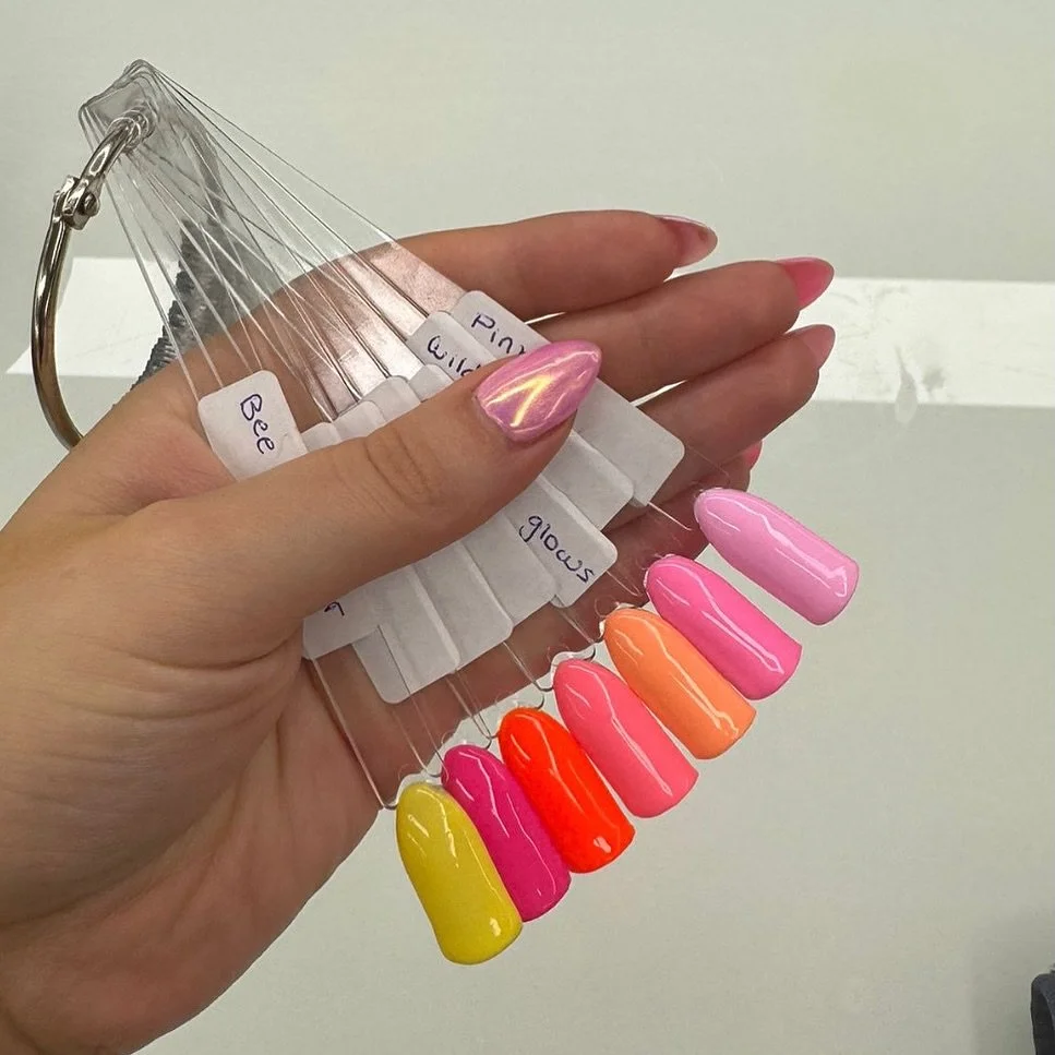 Spring into colour!! 🌷🐝🫧💅🏻

Some gorgeous spring colours for your next nail appointment! 💅🏻

Stay tuned for new nail art as spring and summer arrive 🌻