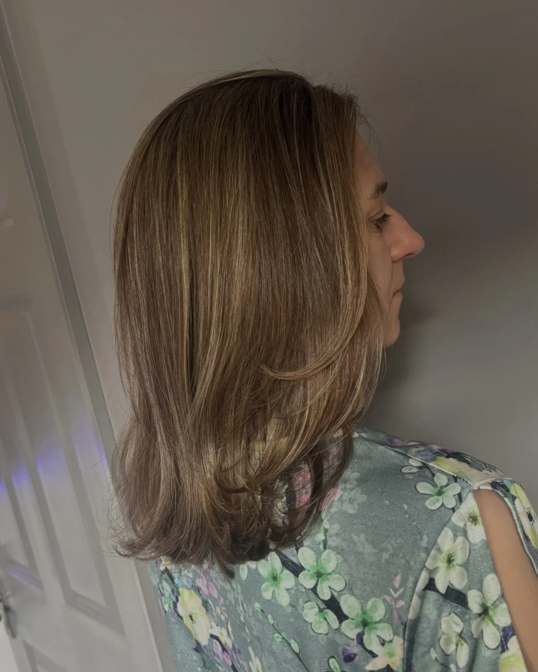 Fresh, dimensional, and effortlessly glossy ✨

Liv created this beautiful look using a &frac12; head of highlights to add soft brightness and depth, finished with a fresh cut and smooth blow-dry for that healthy, flowing movement 💇&zwj;♀️

Perfect f
