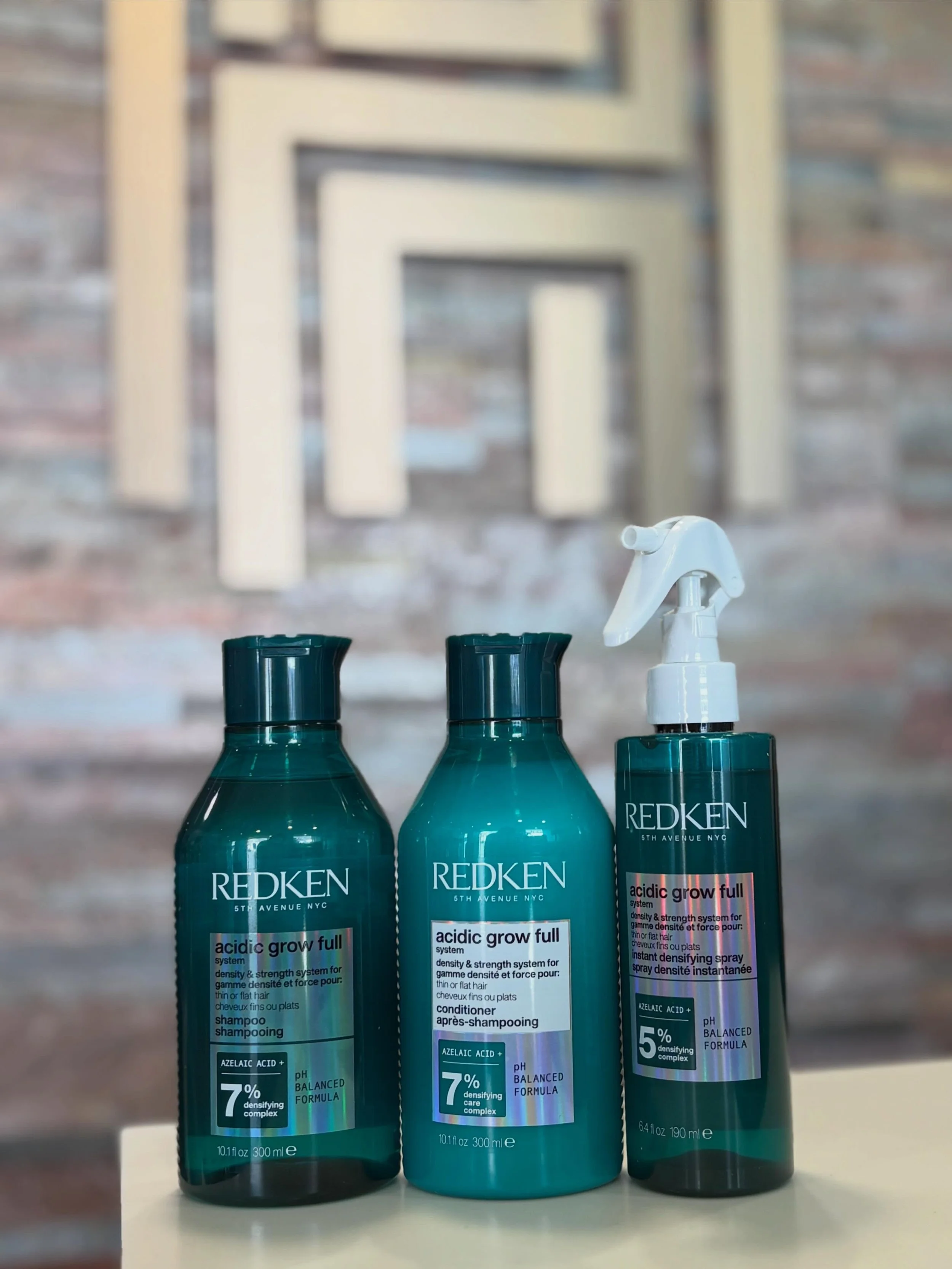 ✨ Fuller-looking hair starts at the root ✨

Introducing the Redken Acidic Grow Full range 💚
A complete routine with shampoo, conditioner &amp; scalp spray designed to help balance the scalp, hydrate, and create an instant denser-looking finish.

💧 