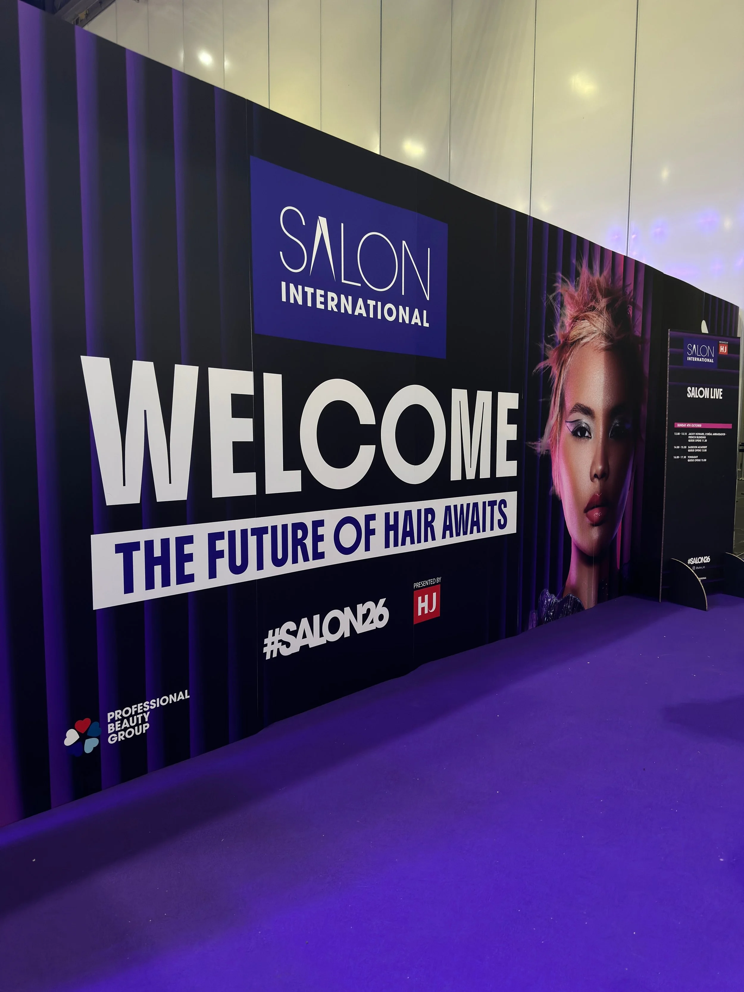 Salon international 2026 🤍

What a fun day out! A day full of amazing brands, plenty of inspiration, discovering the latest trends and products and of course, lots of laughs with the team! ✨

Swipe through for a glimpse of our day ➡️ #saloninternati