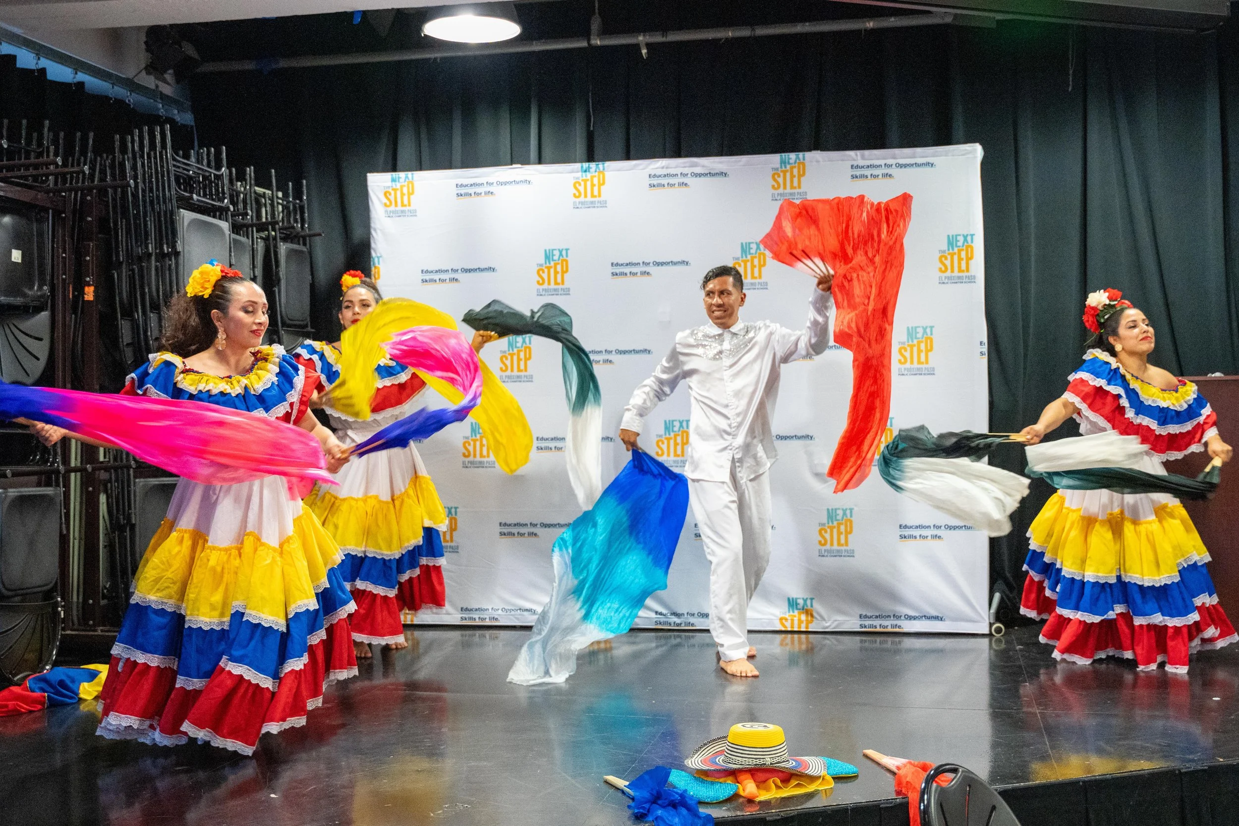 TNS01098.jpg (Copy) (Copy) (Copy)