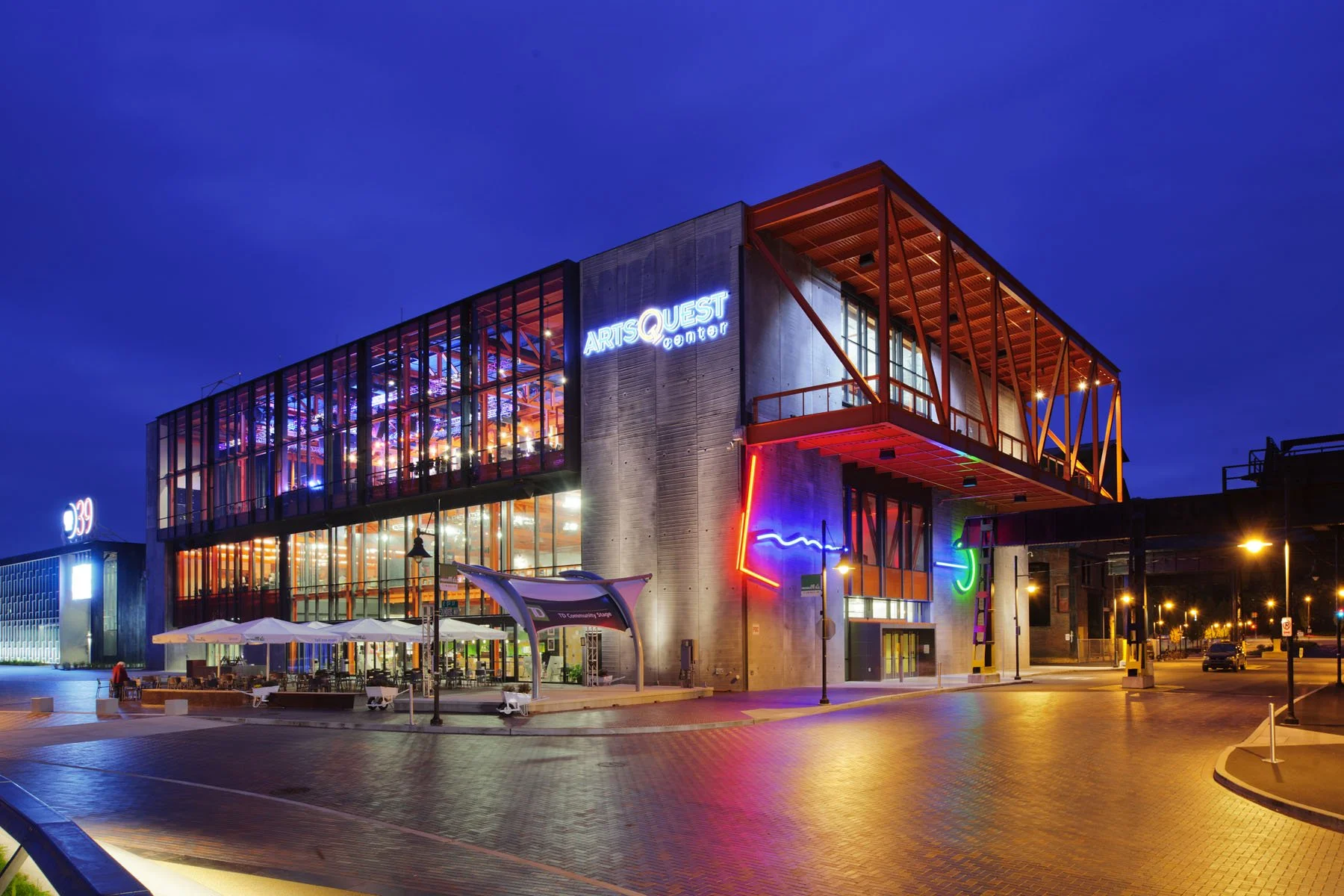artsquest center.jpg