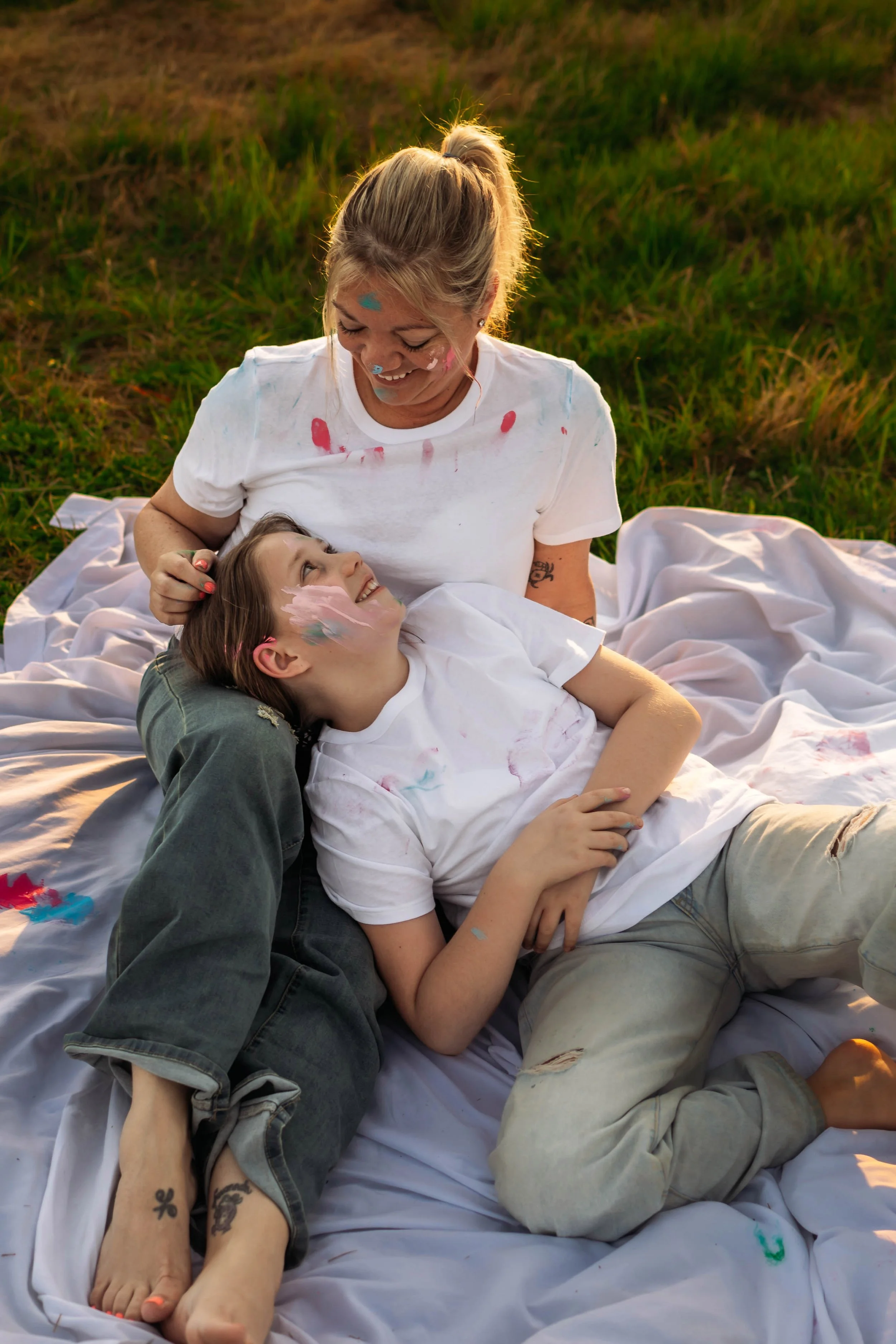 AMommy-and-me-painting-in-clarksville-field-58.jpg