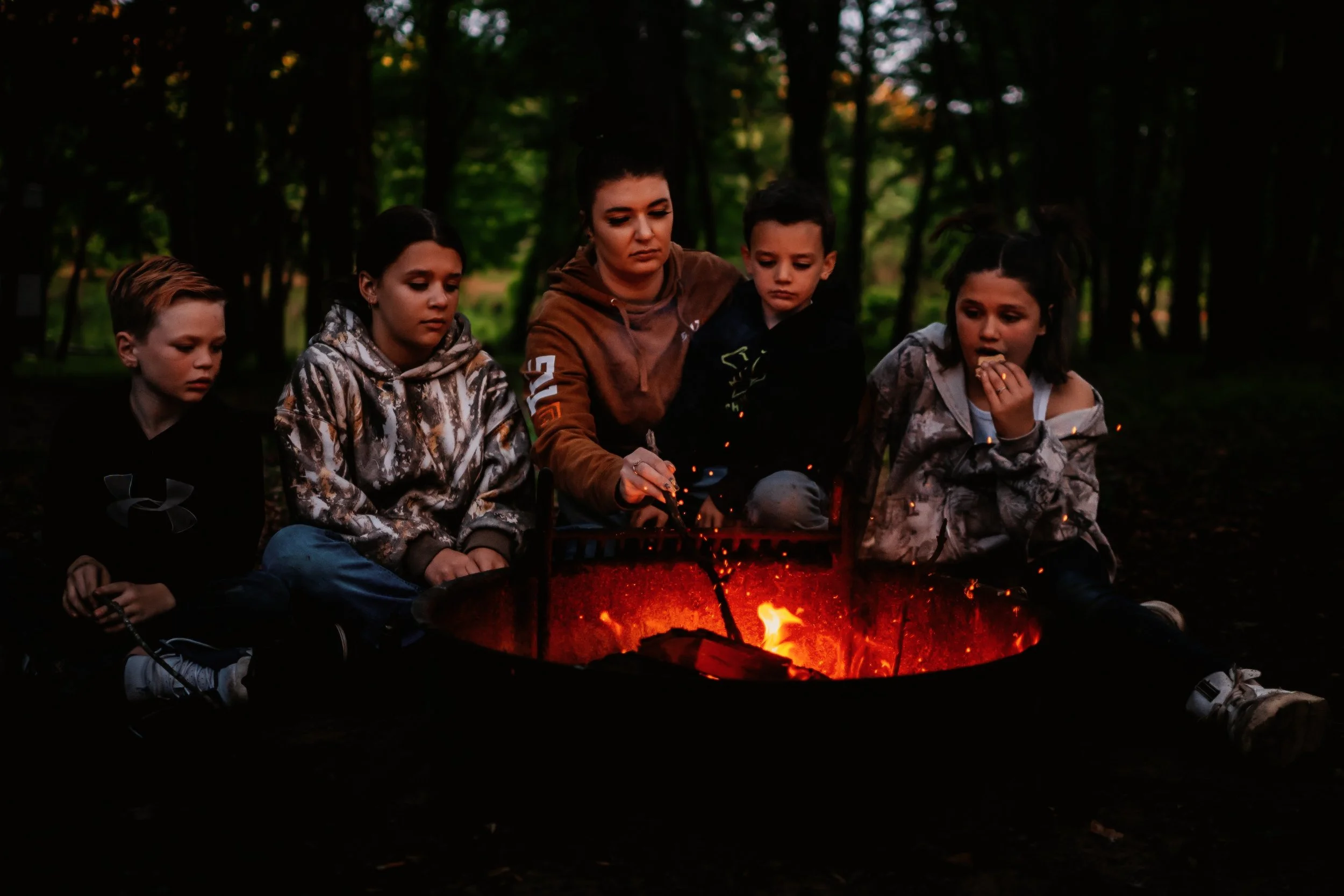 outdoor-smores-session-camping-35.jpg