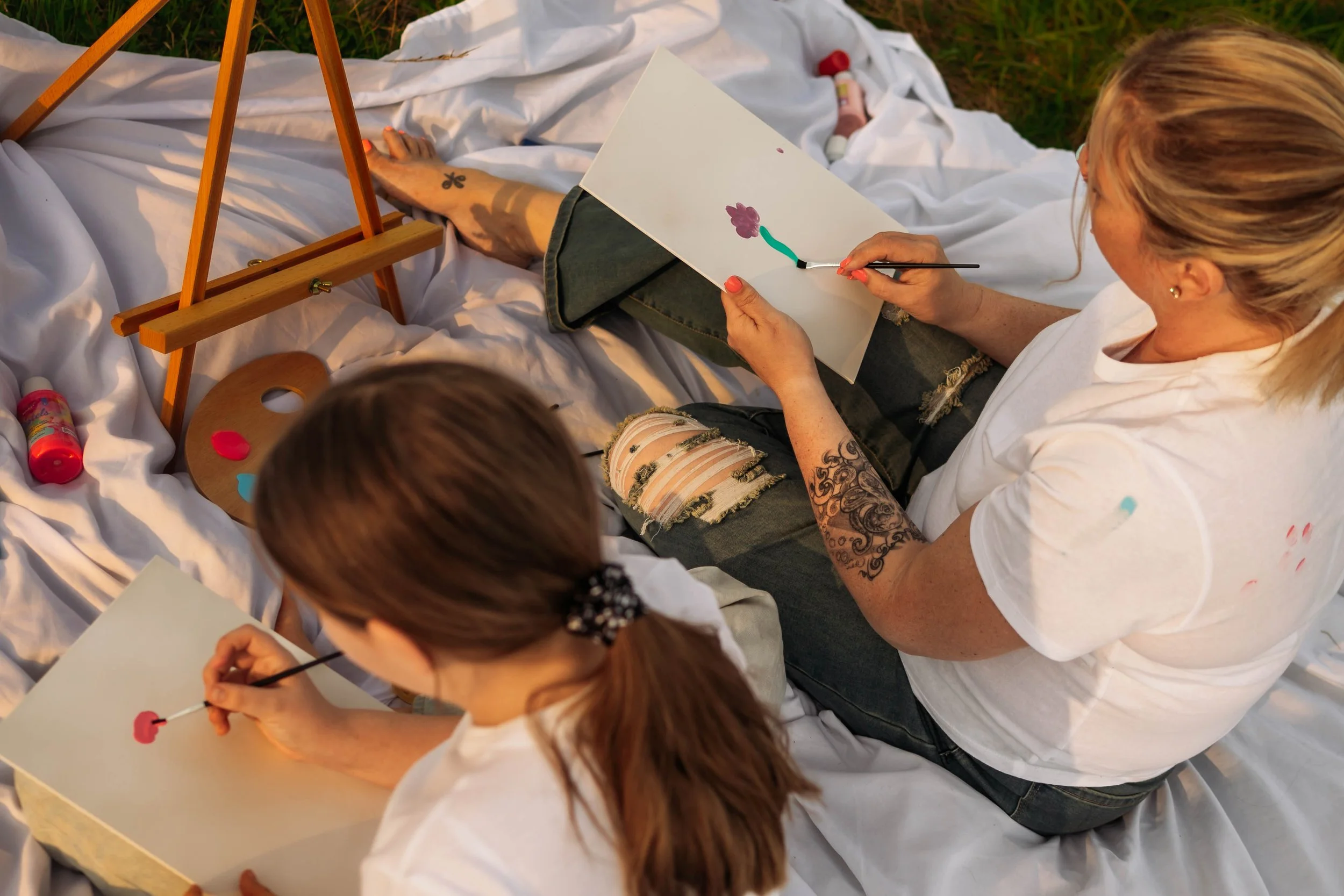 AMommy-and-me-painting-in-clarksville-field-8.jpg