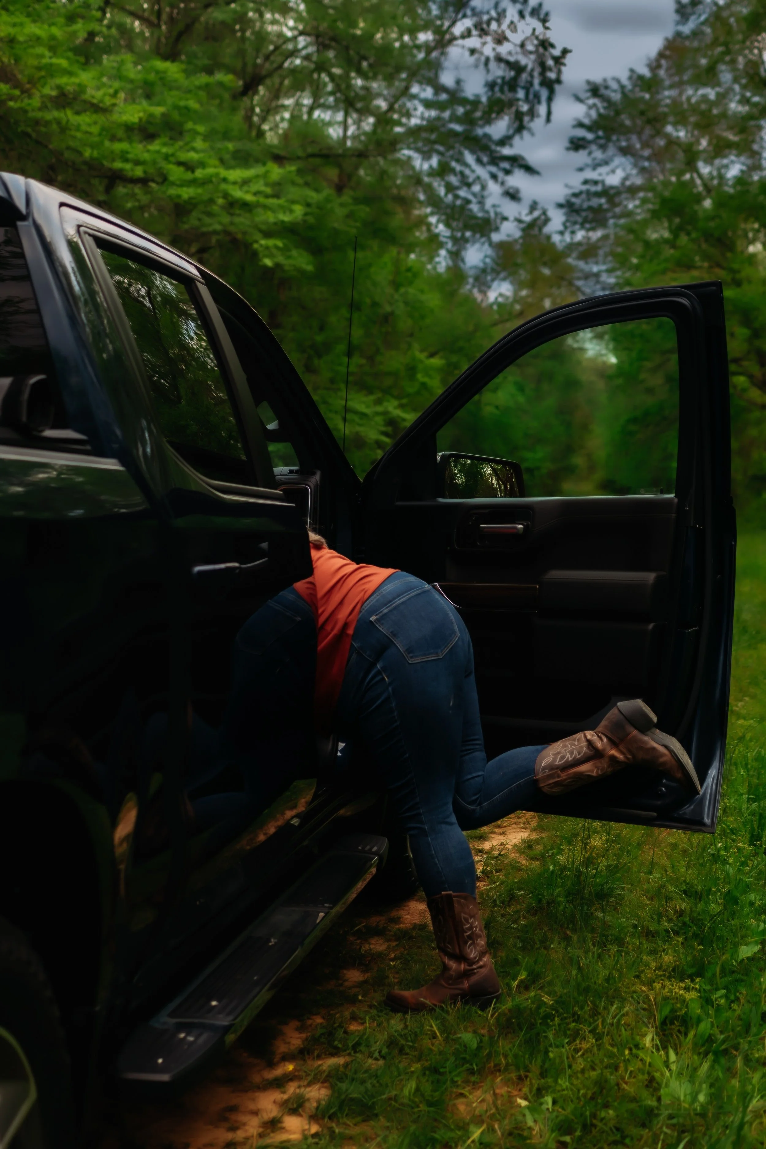 edited-outdoor-field-truck-4.jpg
