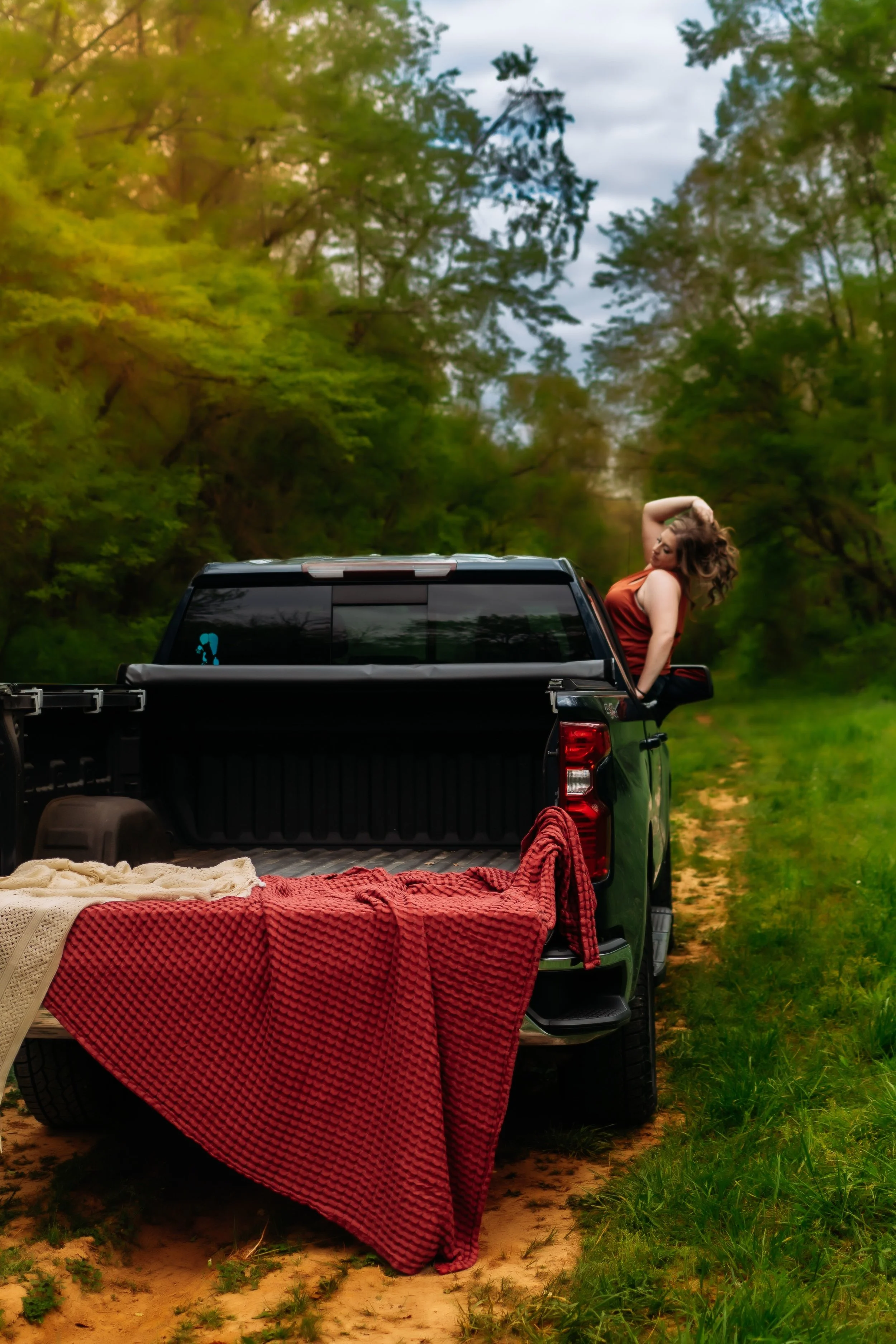 edited-outdoor-field-truck-6.jpg