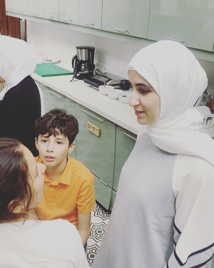 It was nothing but joy to be back in Turkey working with @karam_foundation students! Back in 2019 we first did mentoring workshops @karamhousetr in Reyhanli in the southern part of the country. This time @linasergie said to try Istanbul. Both houses 
