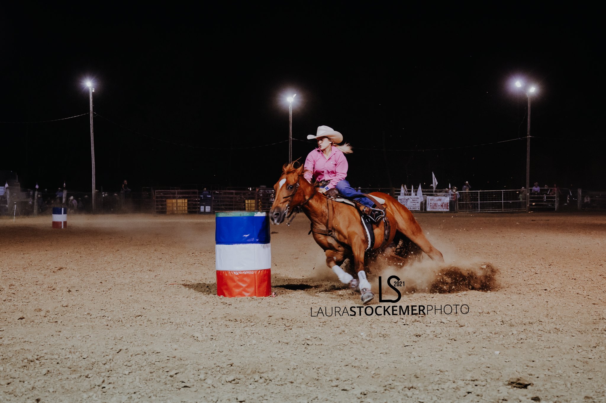 BarrelRacingWarsaw.jpg