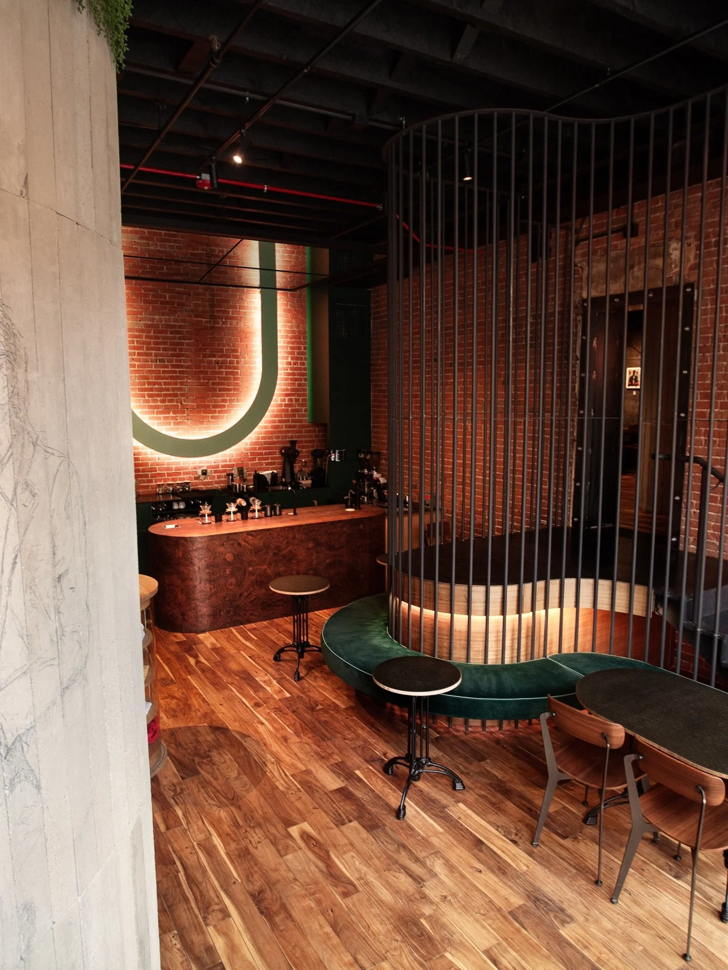 This new space feels sort of like a treehouse or old house you snuck into. It gives you enough information to make choices on where you should explore, and not enough to tell you what&rsquo;s around the corner before you get there. It is made for cur