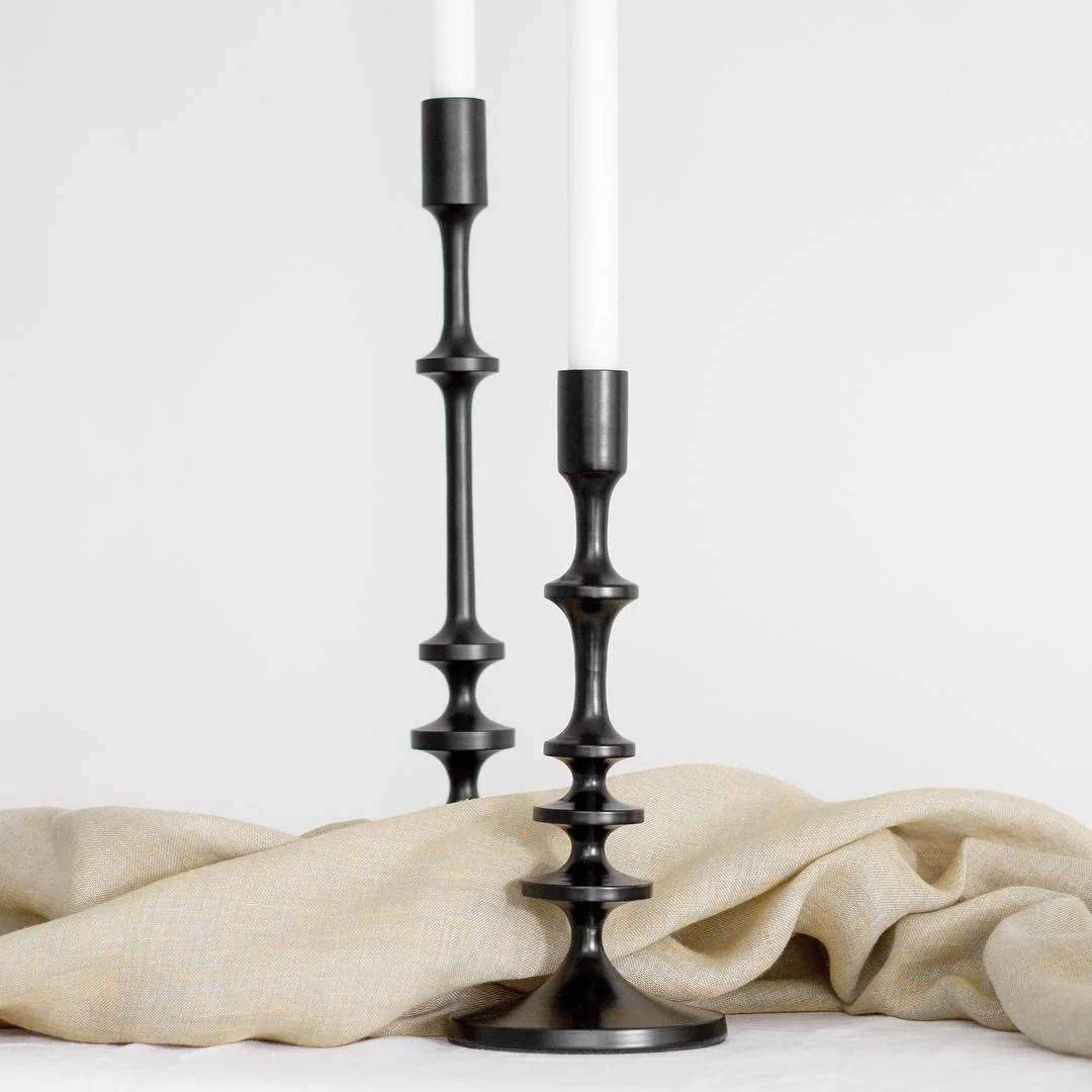 Choosing your colour palette for your wedding decor.