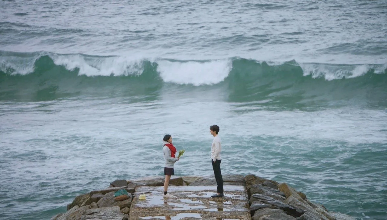 Pilot: Throwing It Back To 2016