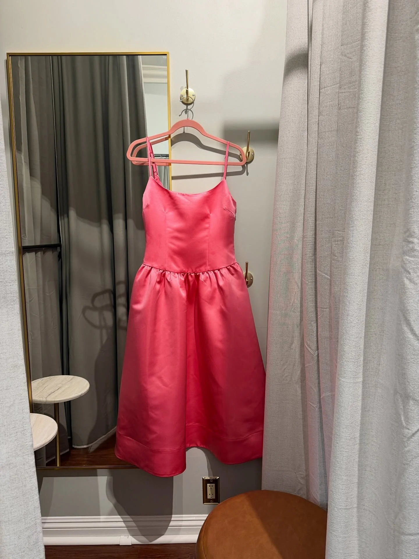 Dress Resizing @cynthiarowley ✨

#alteration #dress #cynthiarowley