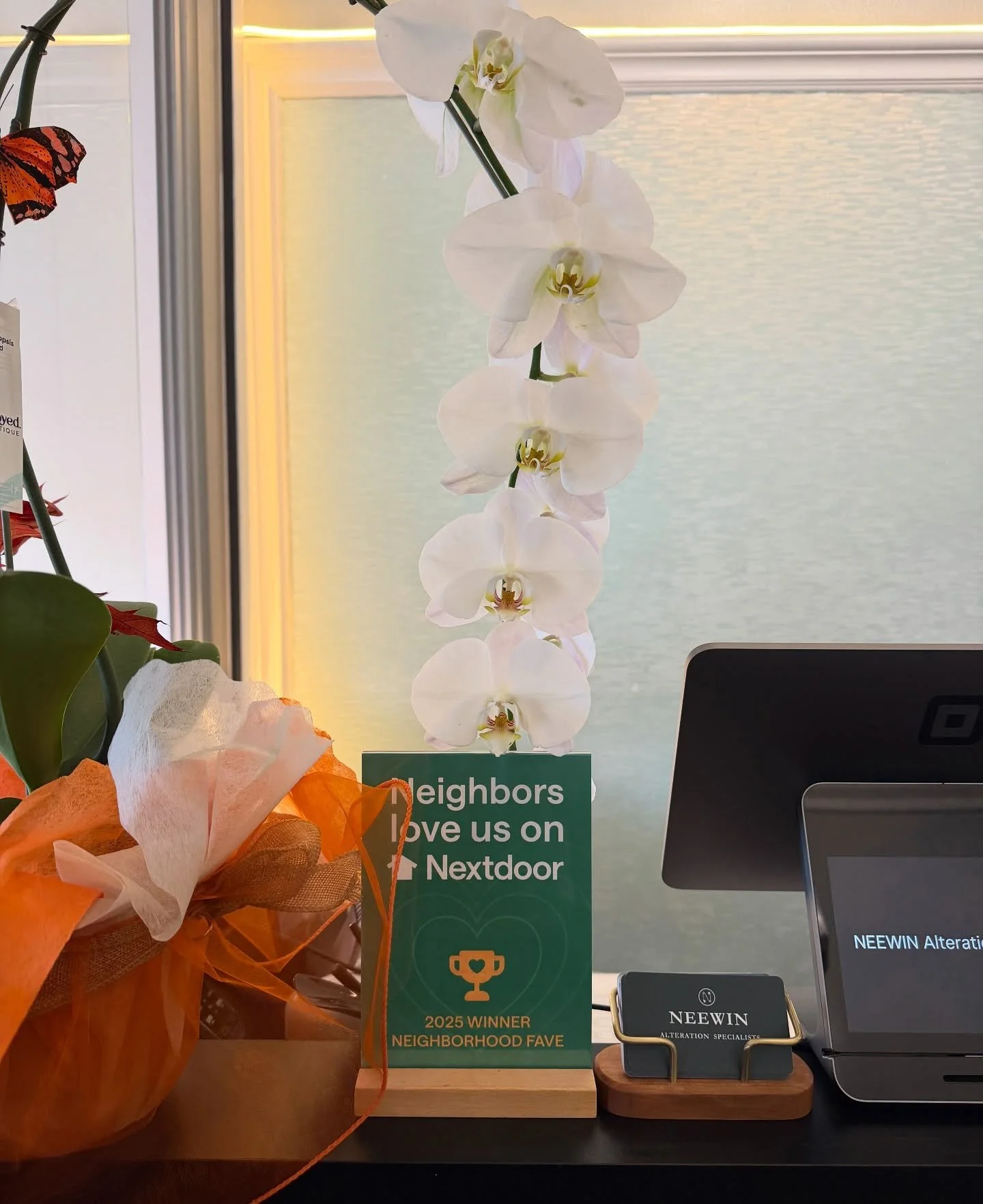 Happy Monday ✨ Starting our new week with new projects ❤️

#tailor #alteration #neewin