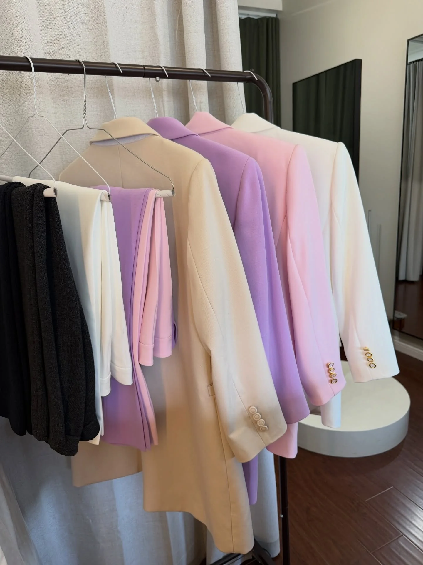 Spring | Summer Suits 🌸🪡 Ready for Jodi✨

#springsuit #womensuits #neewinalteration