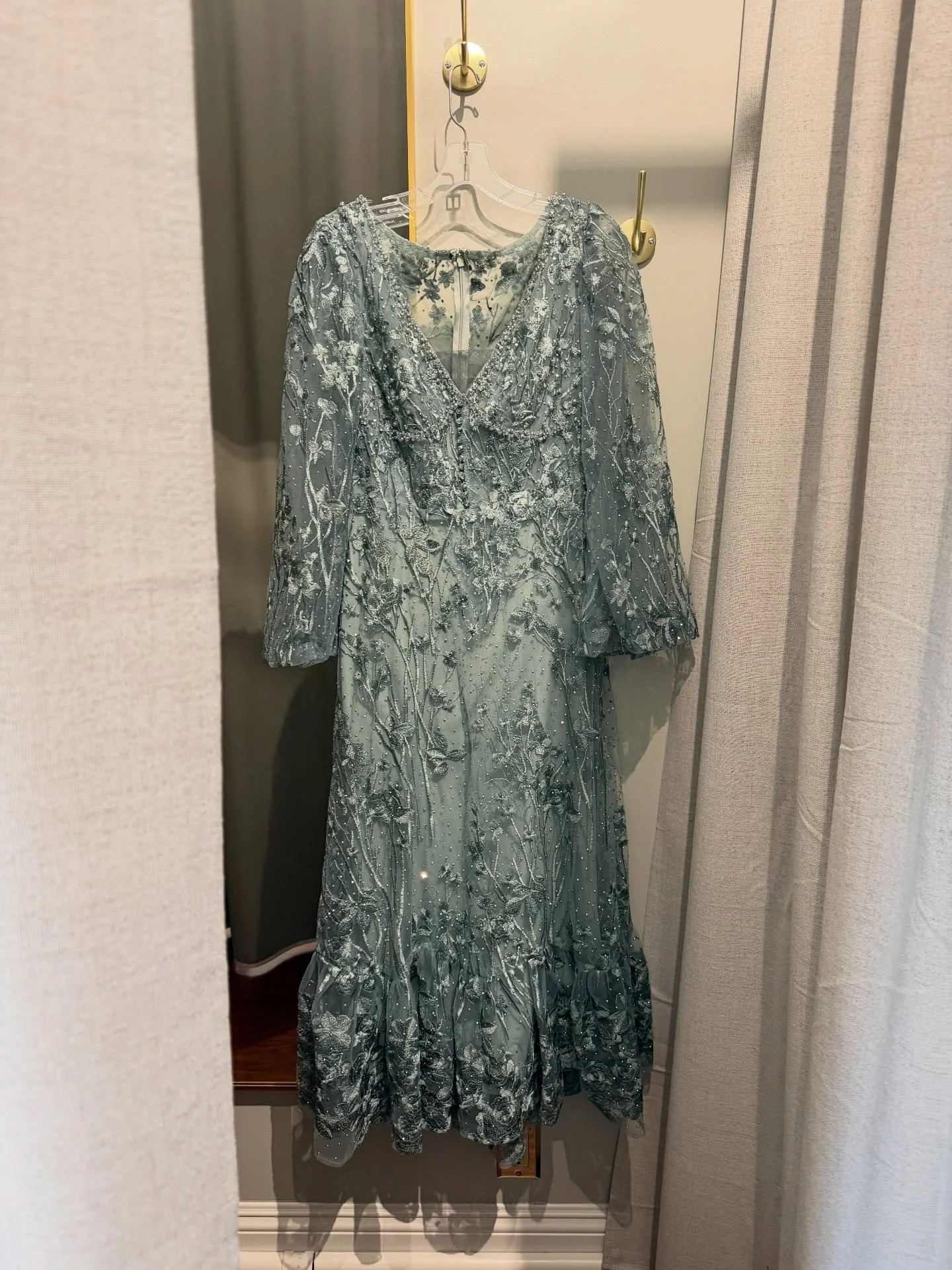 Gown is ready for Marcia S. attending the wedding ✨ We hand-sew careful in every stitch🪡 

#wedding #gown #handsew #neewinalteration