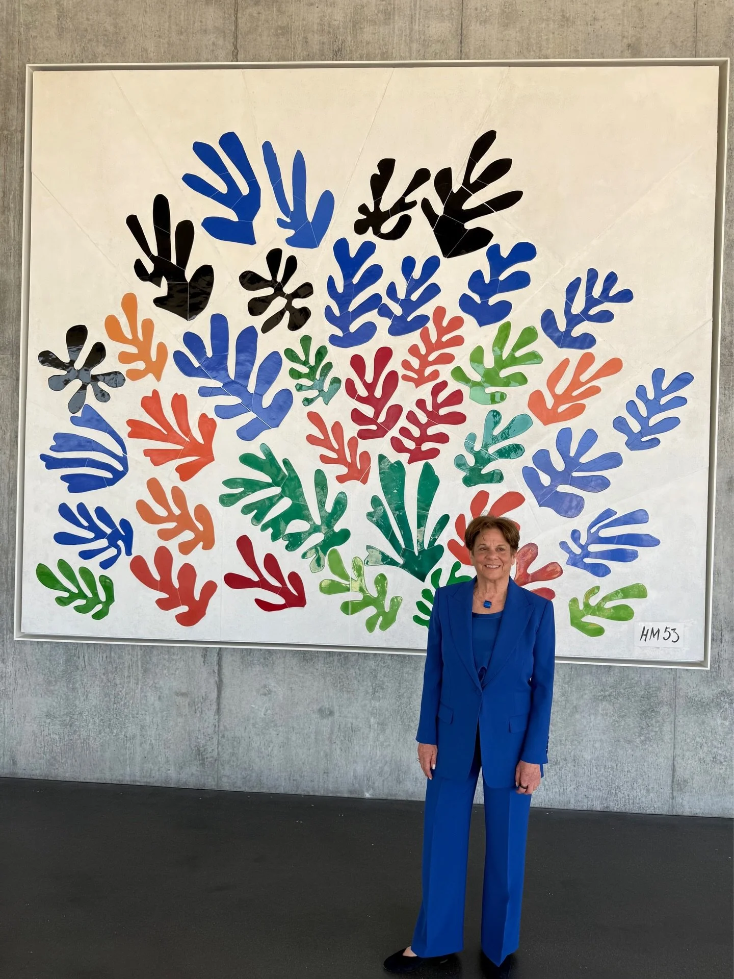 Suit alteration for Stephanie B. 🪡🎨✨

#womensuit #tailoring #artmuseum