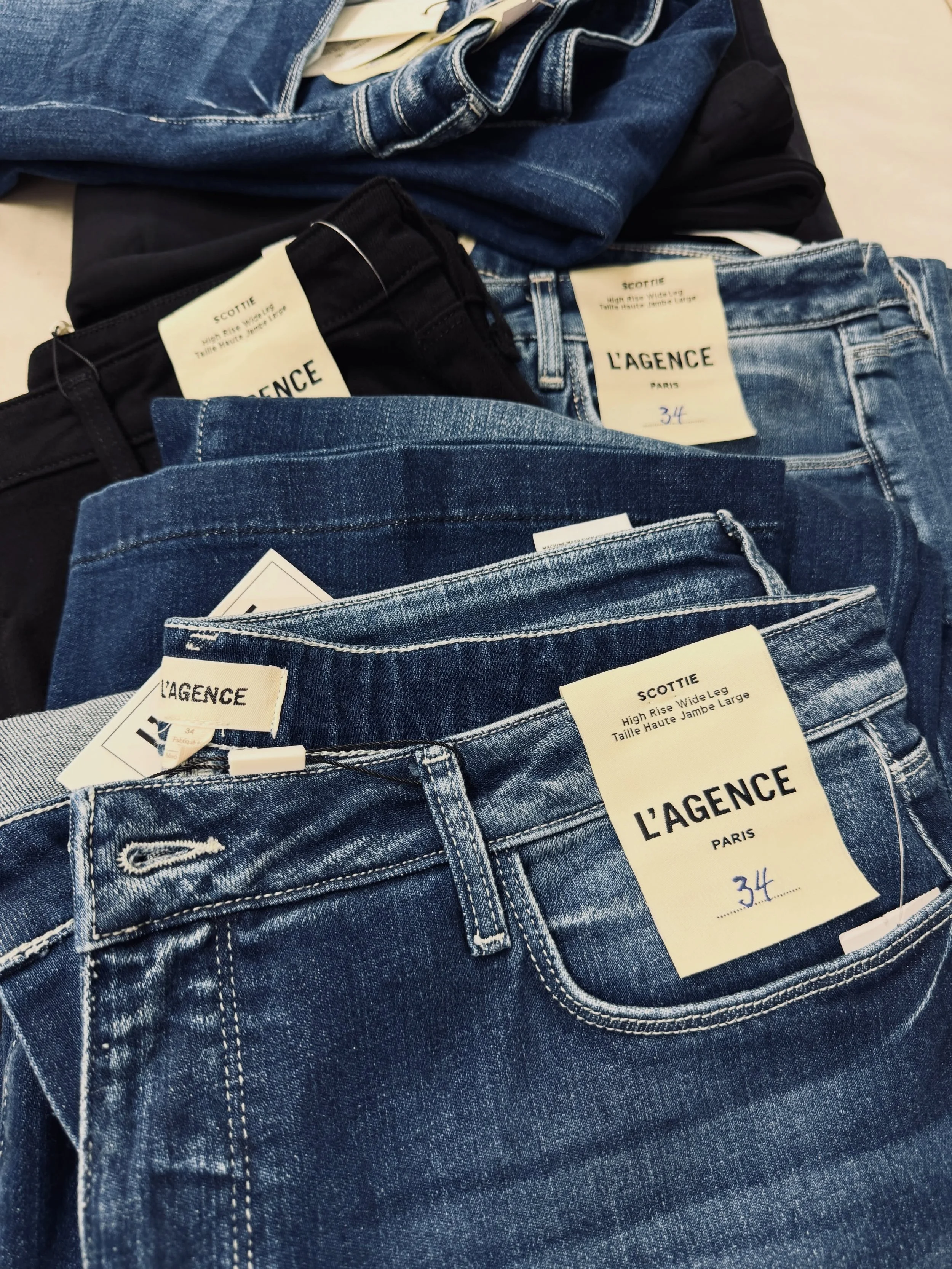 Hem original 7 pairs of @lagencefashion ✨🪡

#jeanshem #lagence #jeans
