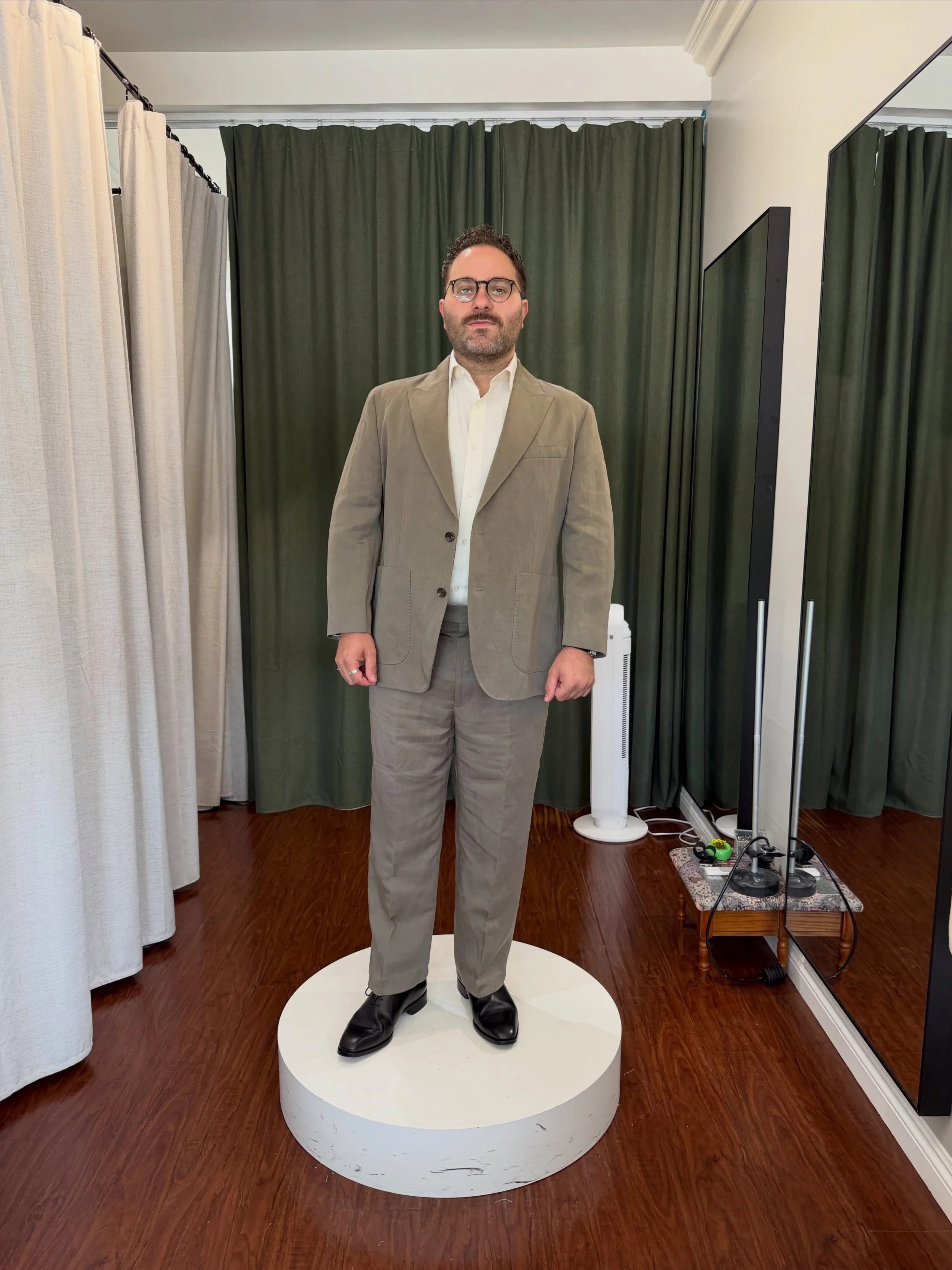 Jacket, shirt &amp; pants tailoring for Greg C. attending a wedding in Hawaii 🪡✨🌺

#mensuit #hawaiiwedding #neewinalteration