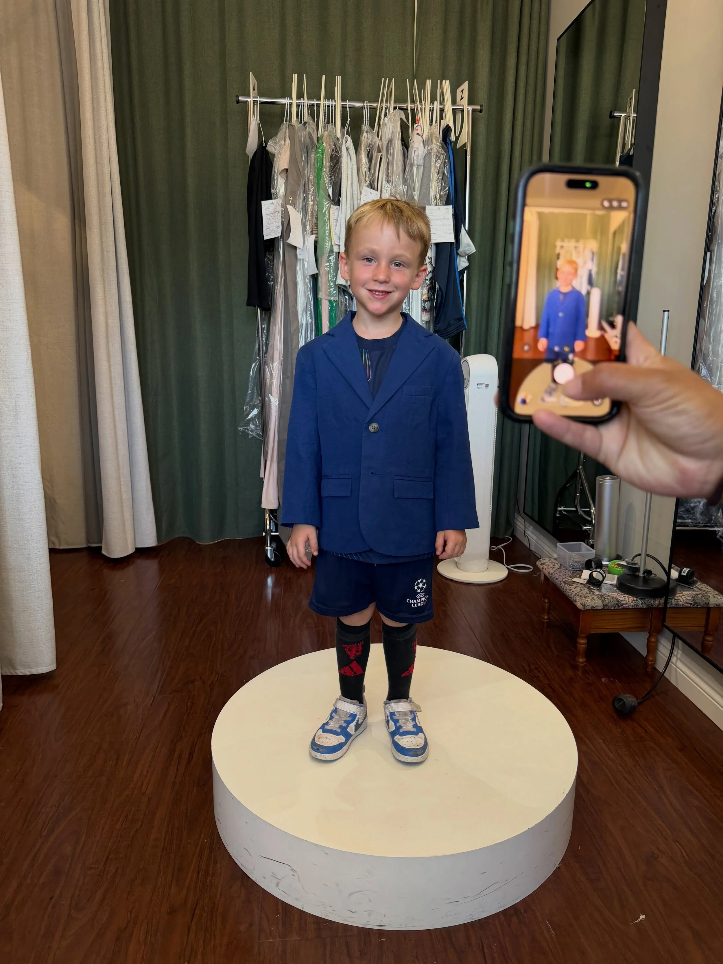 Ready for wedding in Canada 🍁🇨🇦. Have you got your suit altered yet? 🪡✨. Stop by @neewinalteration and our team will assist you with fitting. 🪞

#boysuit #boyjacket #wedding #canada🇨🇦