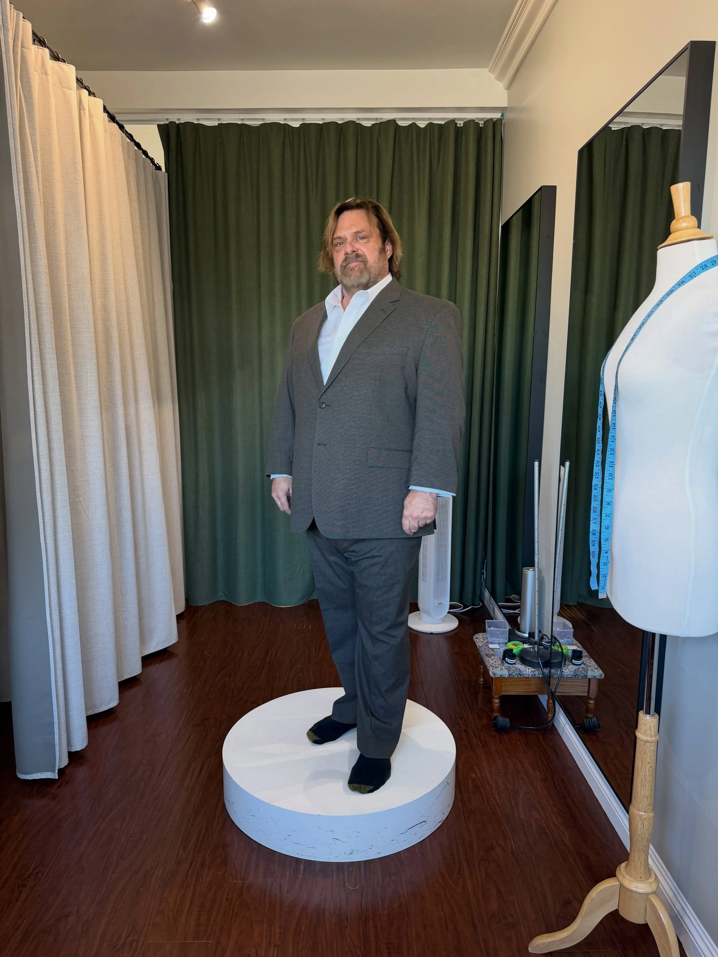 Jacket alteration for John D. 🪡✨

#mensuit #menjacket #neewinaltetation