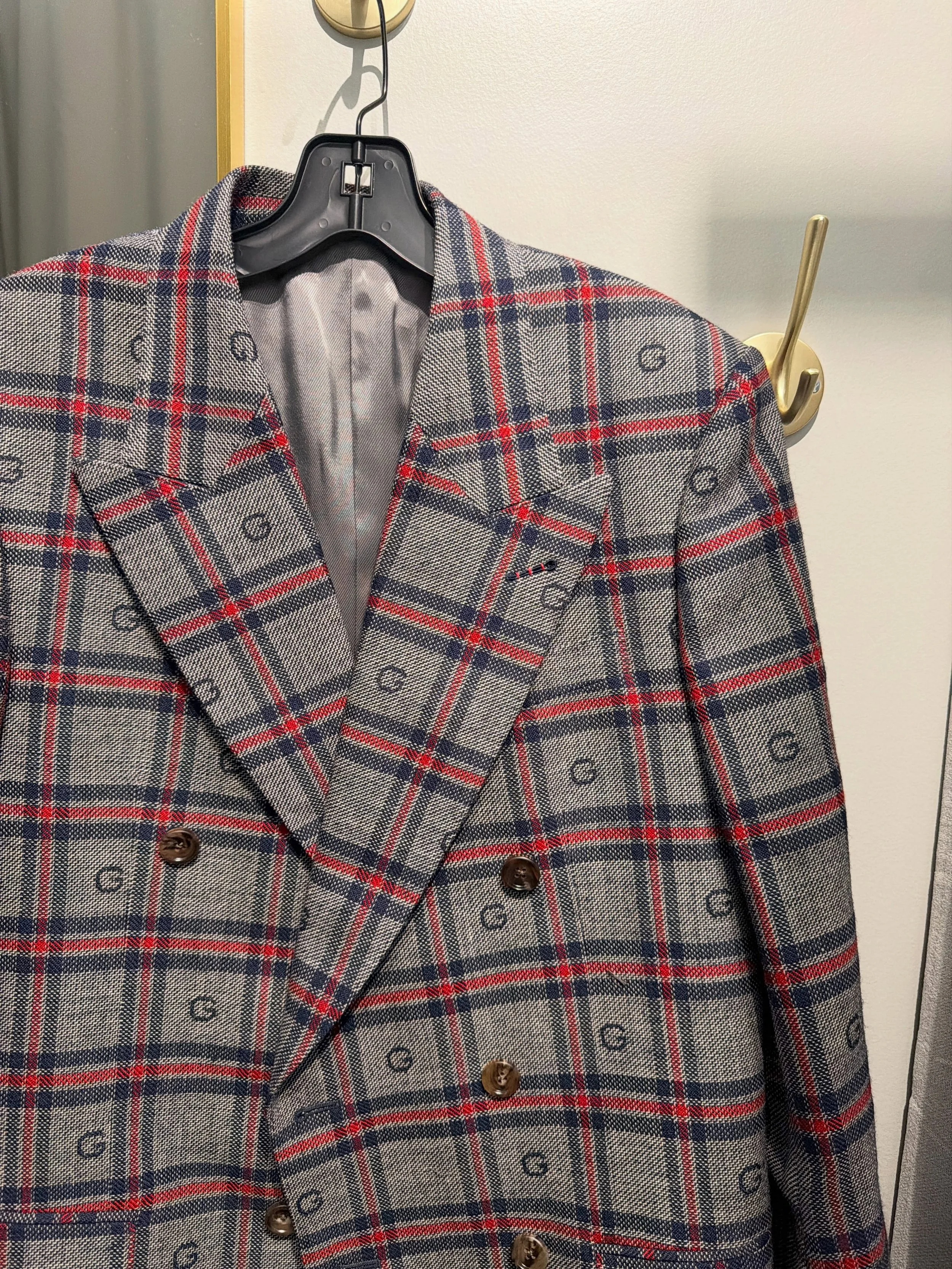 Jacket @gucci shorten sleeves for Anil 🪡✨

#guccijacket #gucci #menjacket