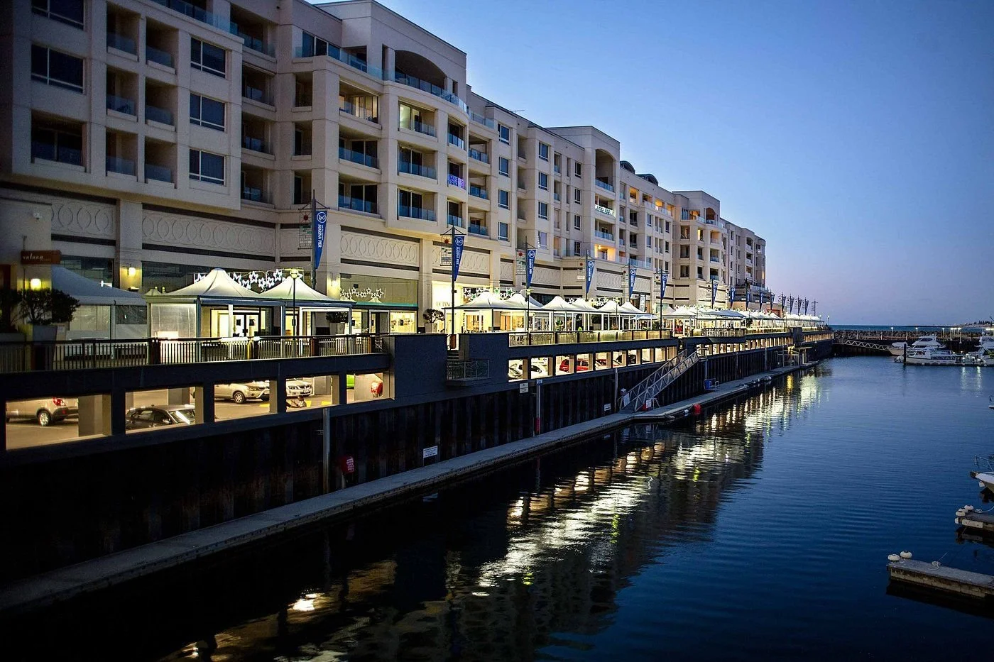 holdfast marina pier