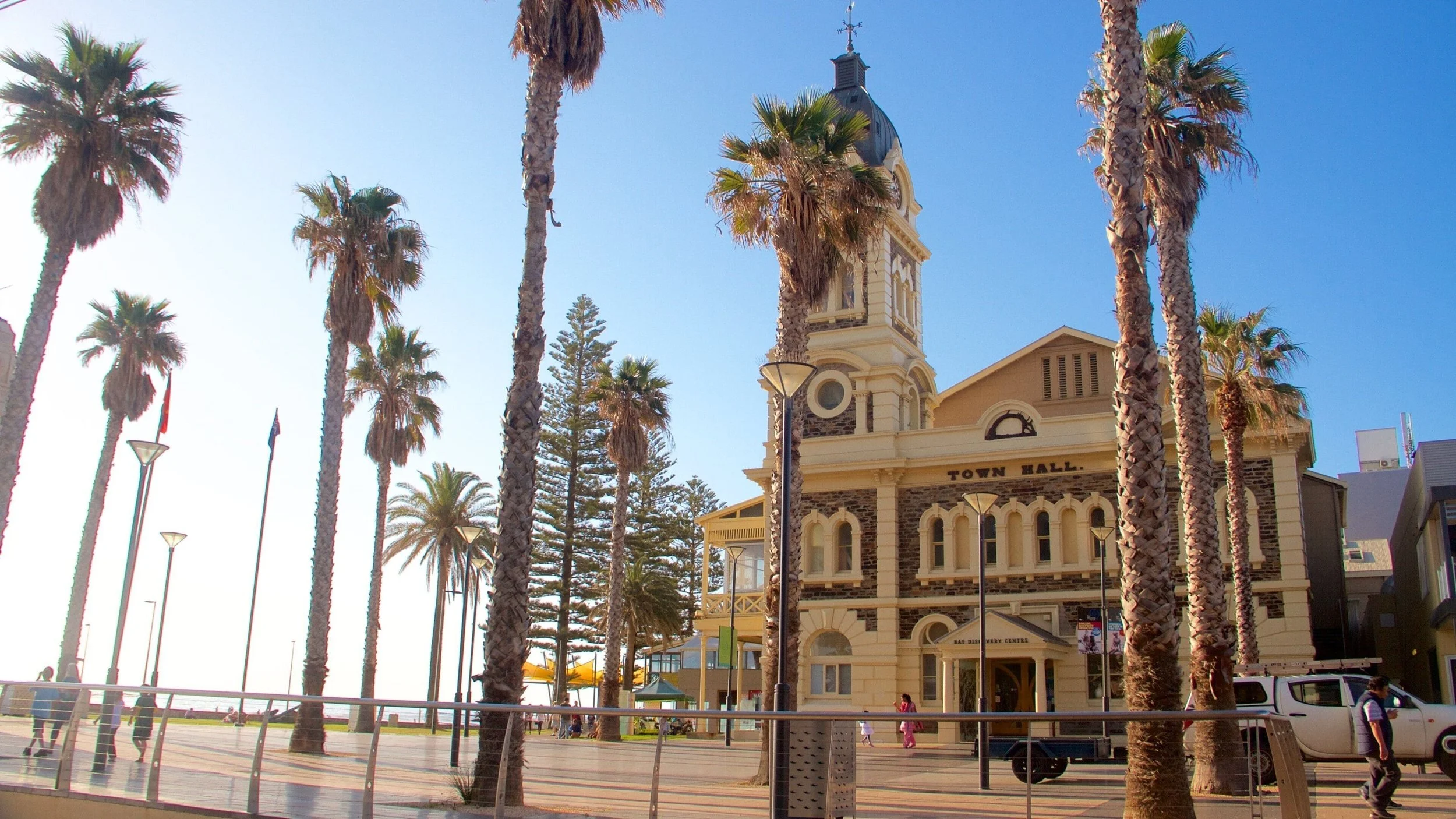 moseley square glenelg