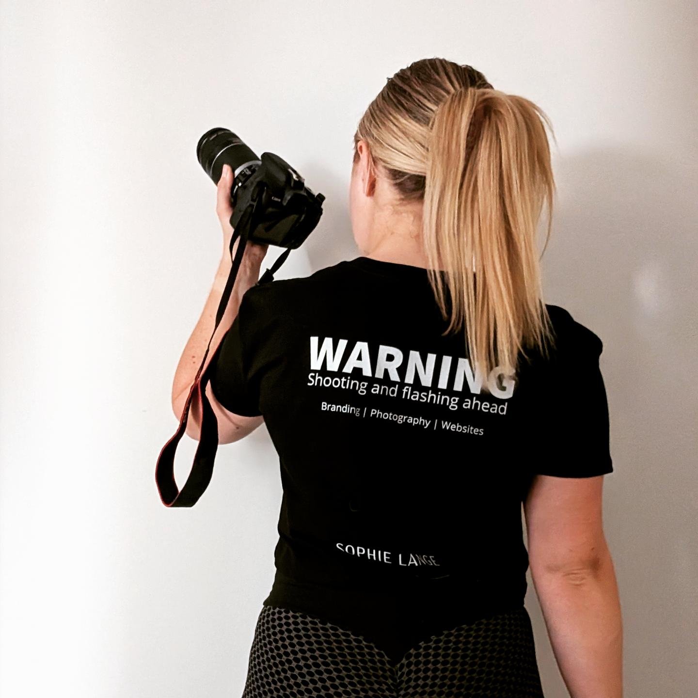 Warning: Shooting and flashing ahead. 😉 

I'm a photographer. Get in touch and book me today. 📸 💥

#SophieLange #creativedesigner #photographer #branddesigner #graphicdesigner #webdesigner #webdeveloper #photoshoot #canon #tedscameras #productphot