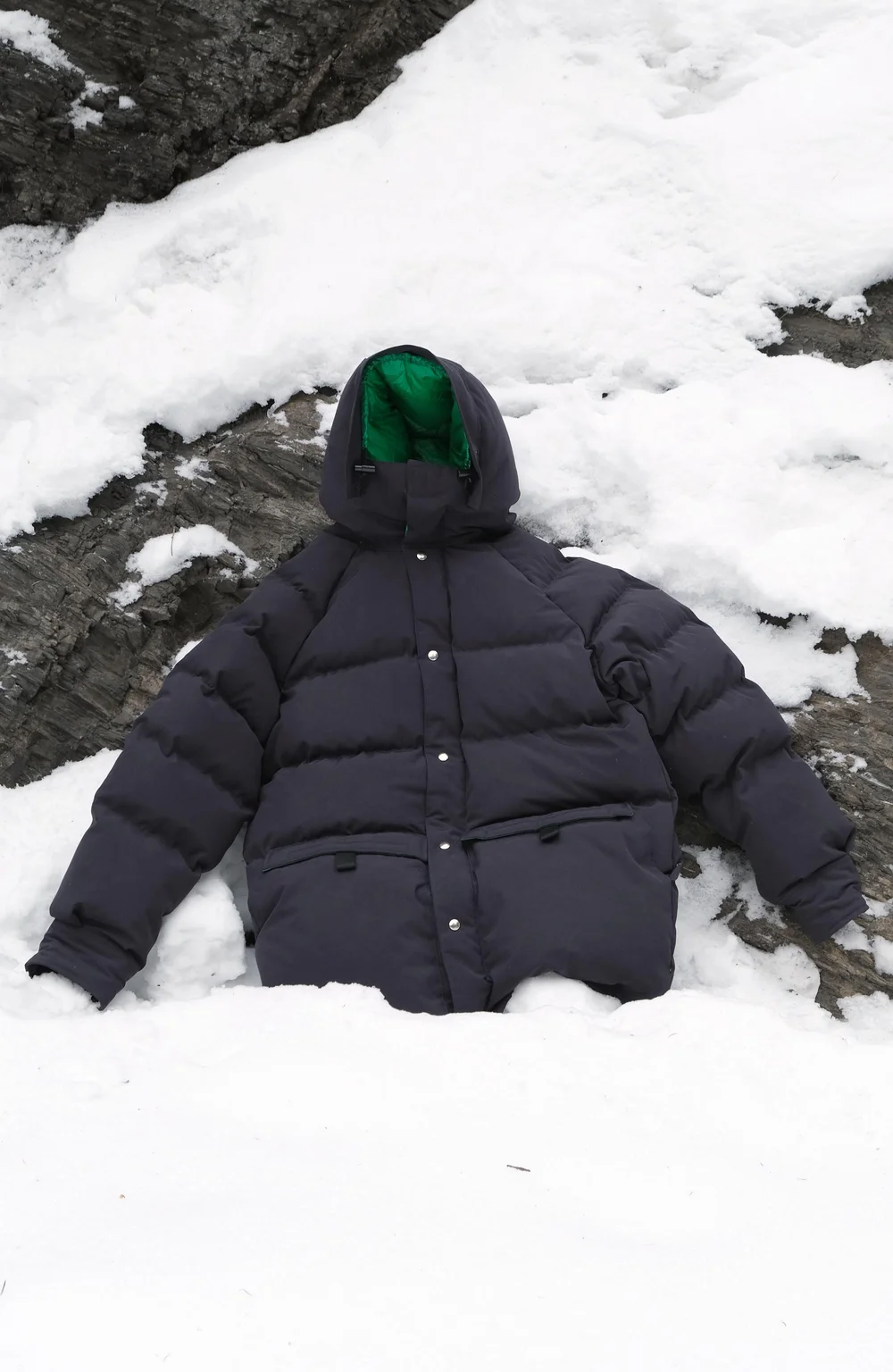 Black Kluane Outer Parka in snow