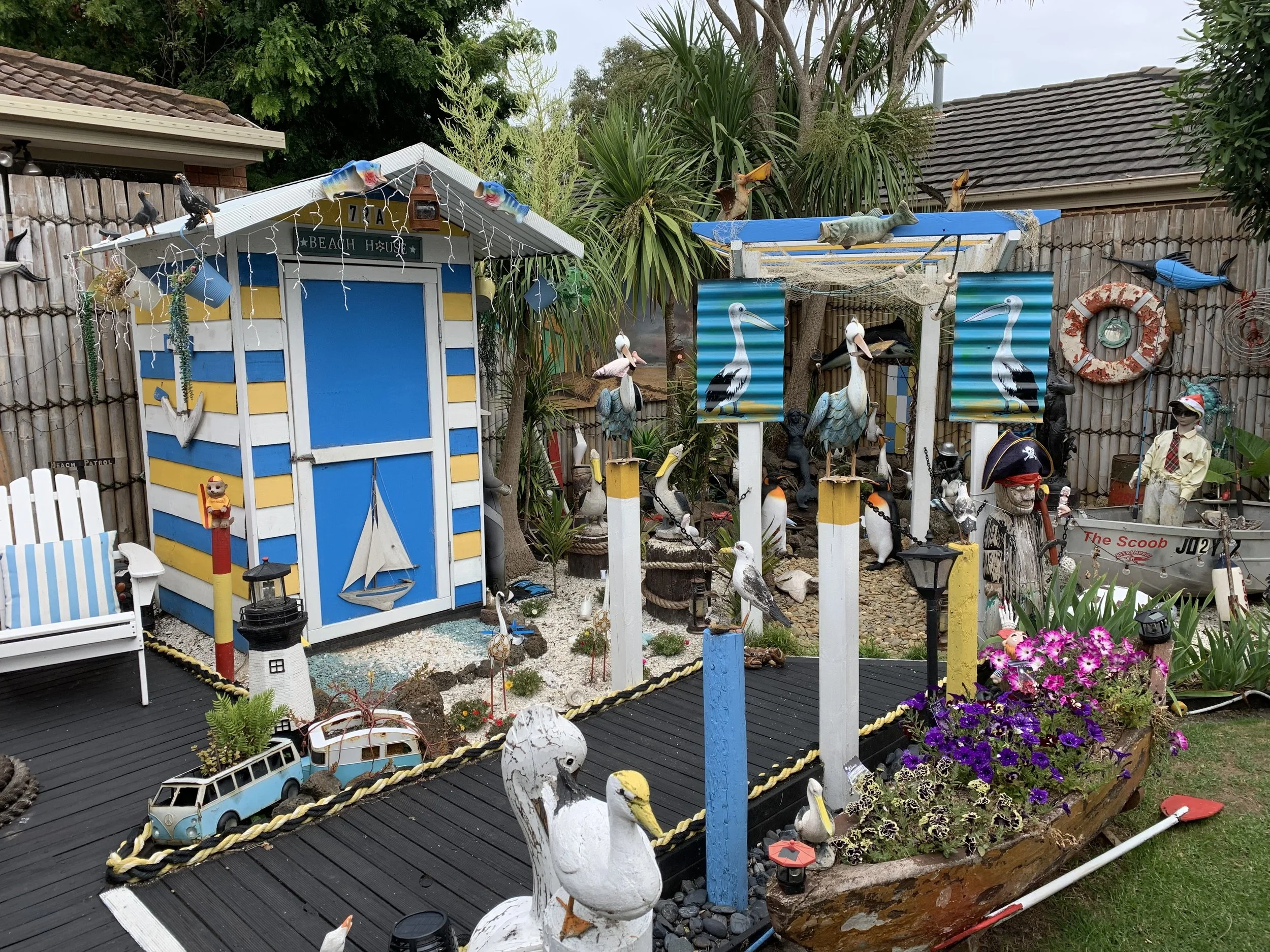 OUTDOOR-ART-CORRUGATED-IRON-BLUE-PELICAN-COLLEEN-HERBERT.jpg