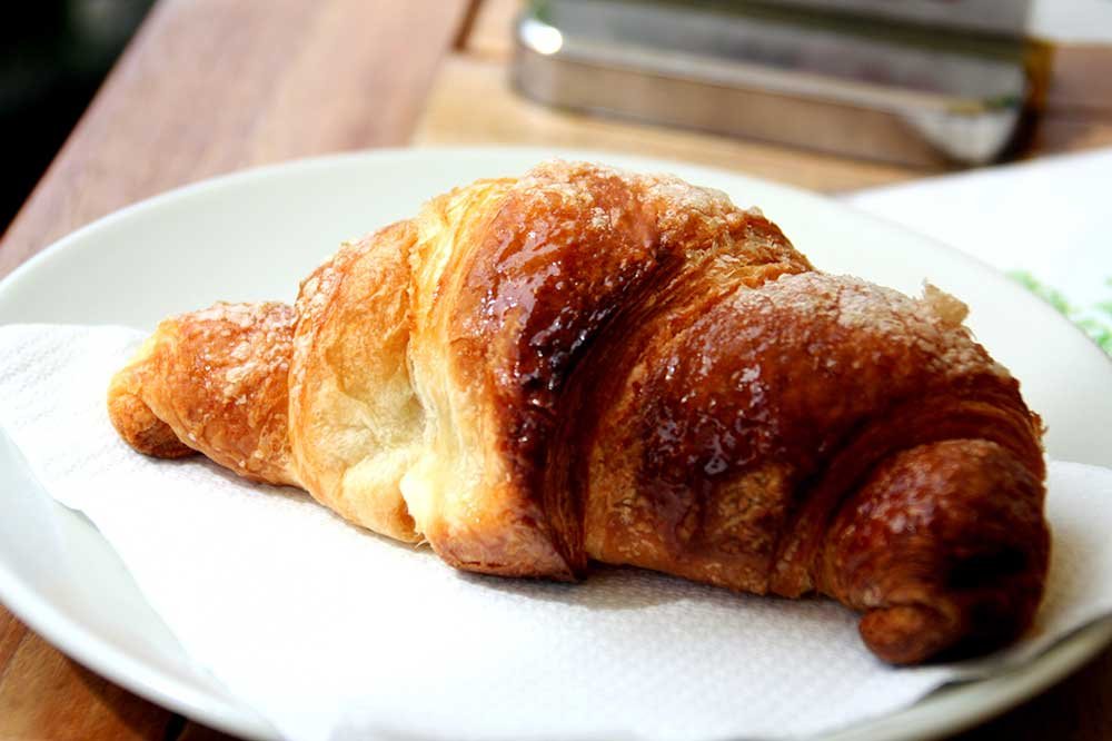 Can_Pieres_Croissant_peter-schad-uUVhgIfYDsM-unsplash.jpg