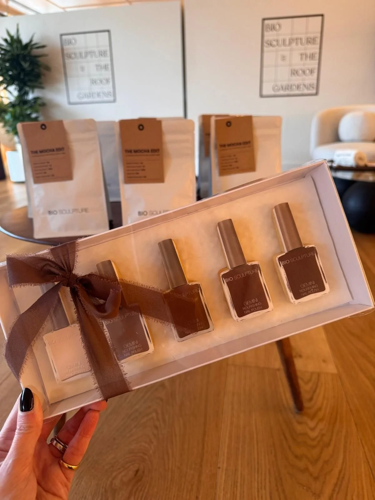Nail polish biscuit gift set with mocha brown tones for Bio Sculpture