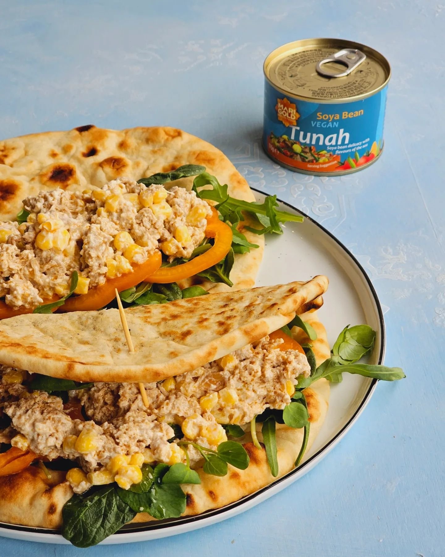 SATURDAY LUNCH INSPO?
👍😋
It's been all about tunah this week - so we thought we would finish the theme with our delish tunah wraps made with frozen sweetcorn (defrosted of course!), veg mayo and some seasoning. We have used paprika
💥
World Tuna da