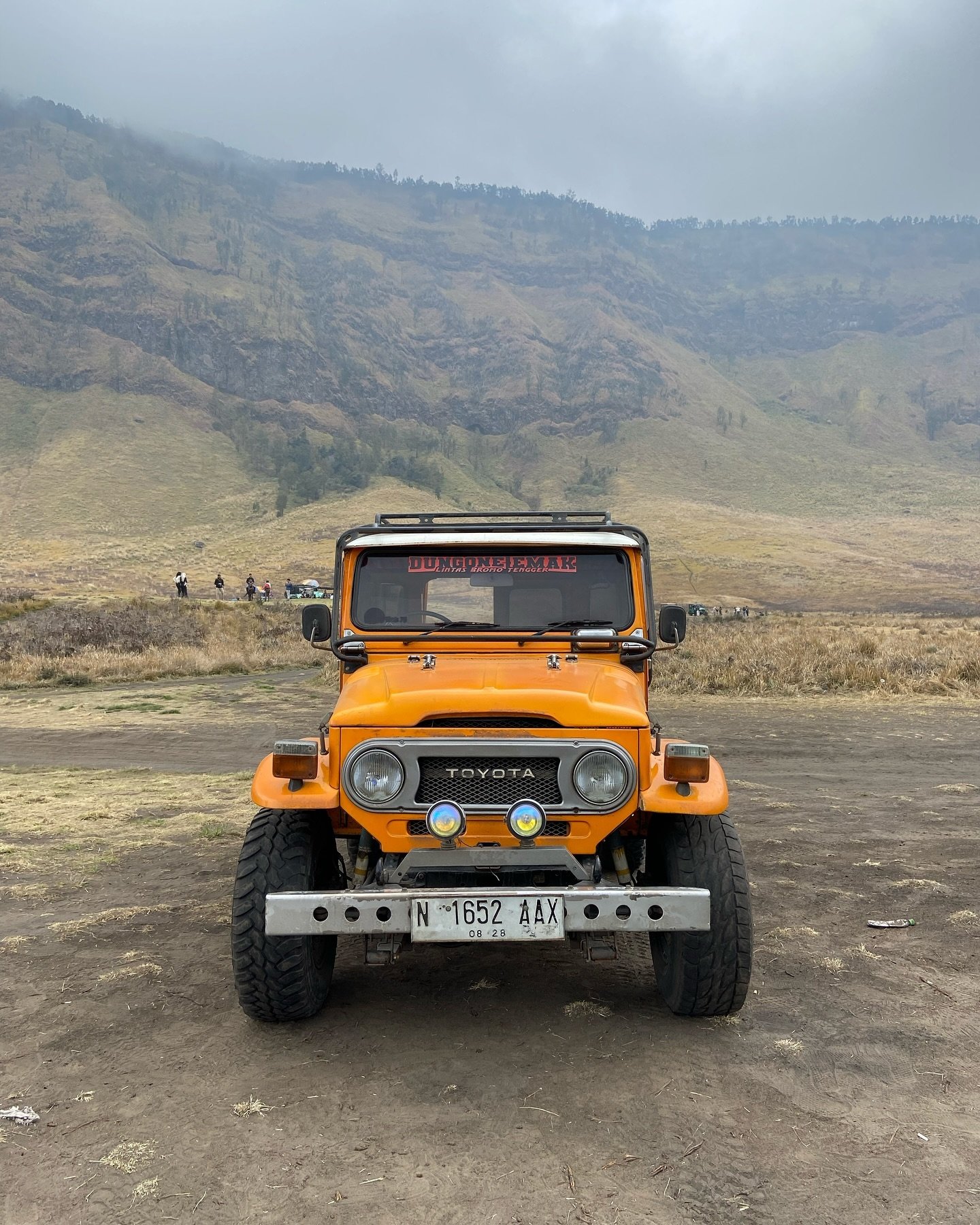 Mt Bromo savannah and sunrise + Malang city
