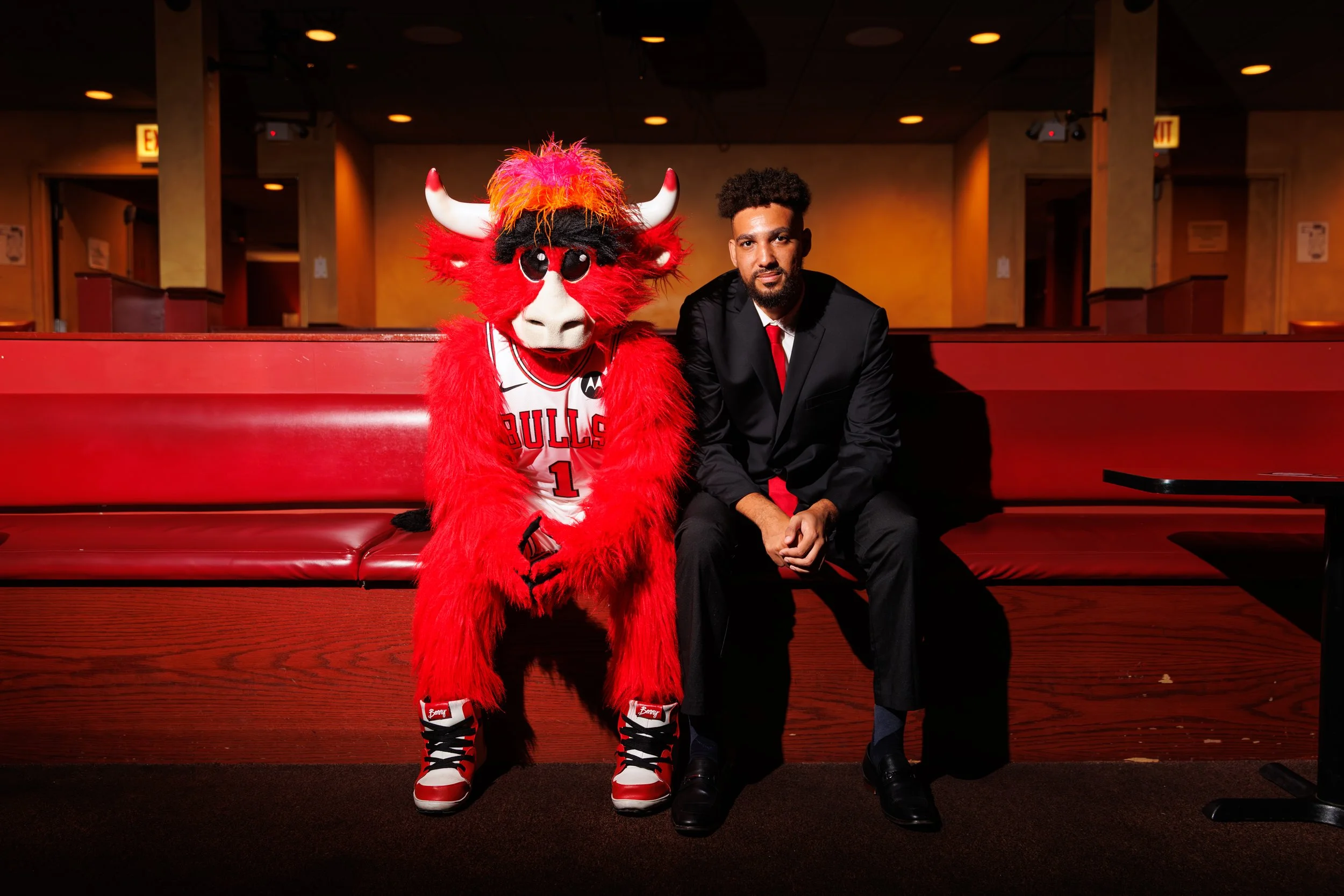 20250717_LNIC X Benny the Bull_EA_5844.jpg