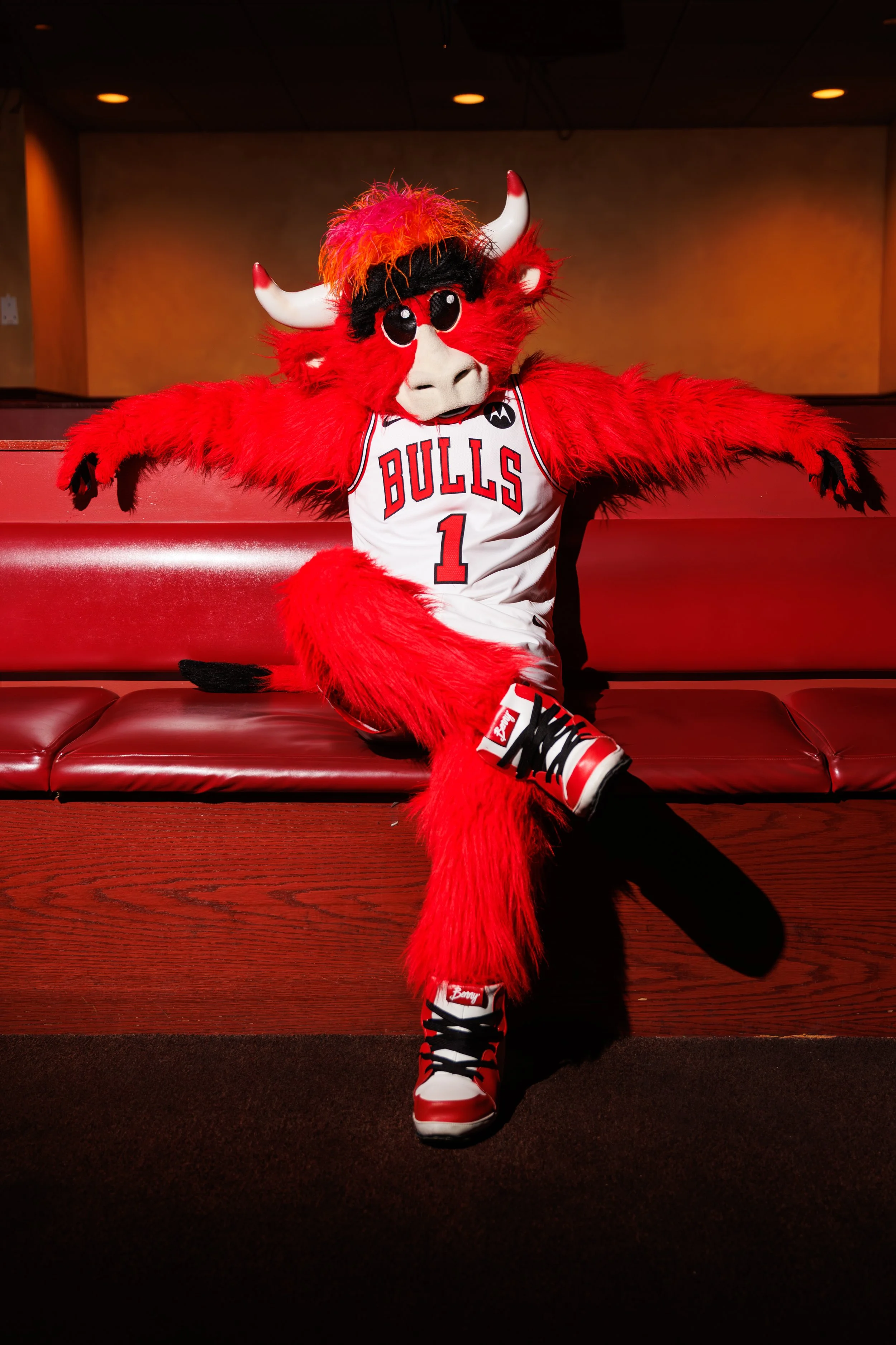 20250717_LNIC X Benny the Bull_EA_5867.jpg
