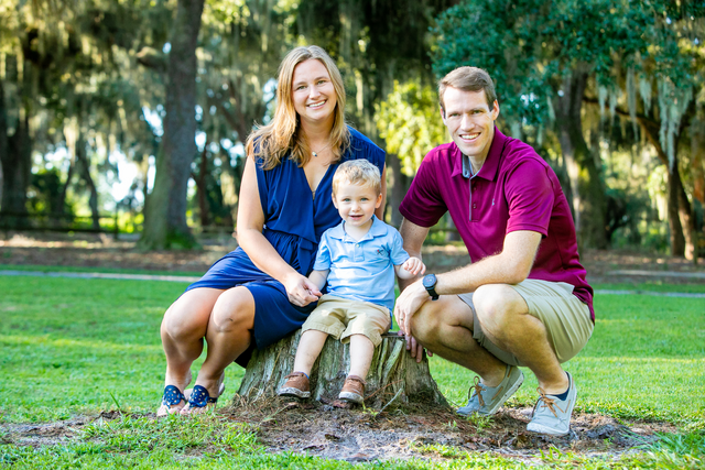 5 Tips for Choosing Outfits for Family Photos