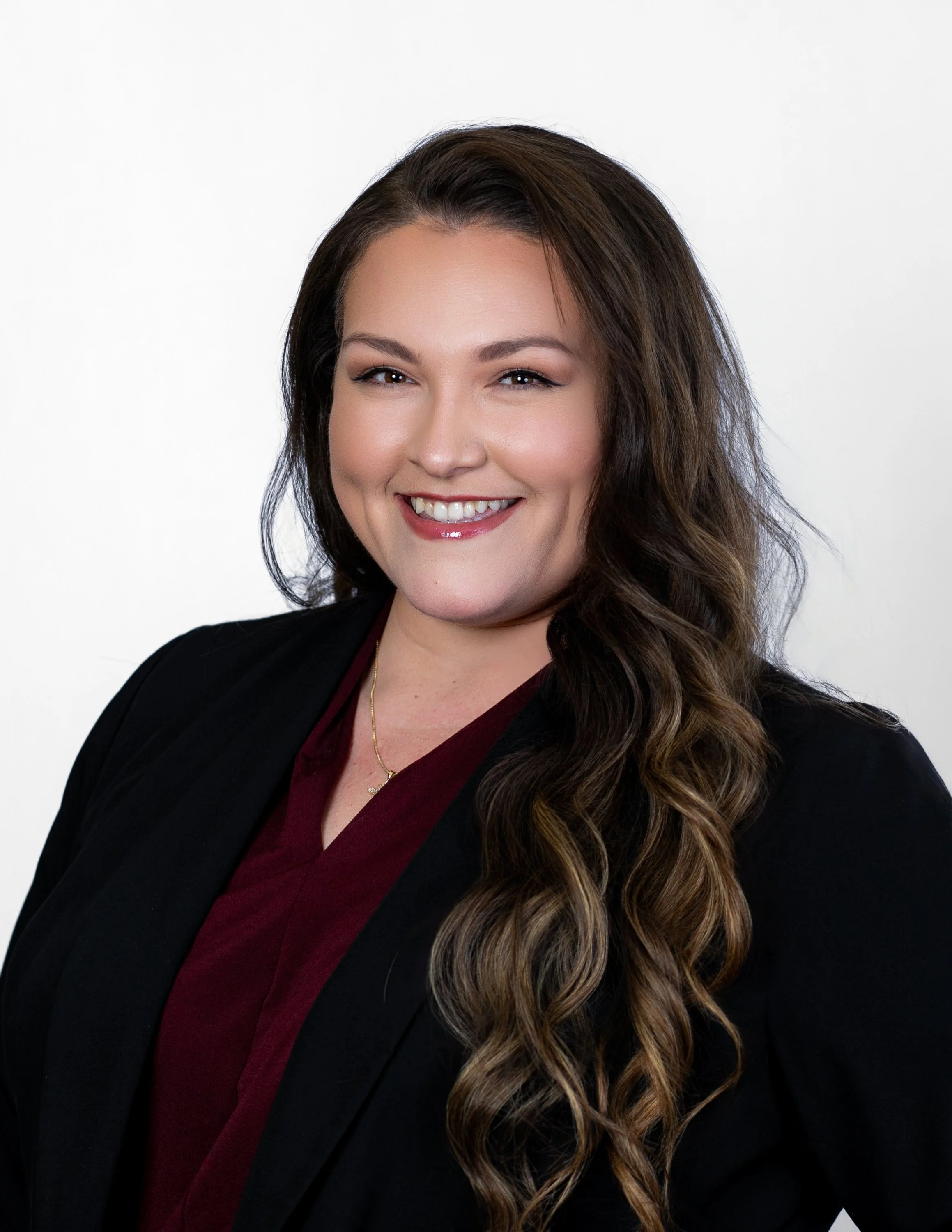 emerging-professionals-network-headshot-long-wavy-hair.jpg